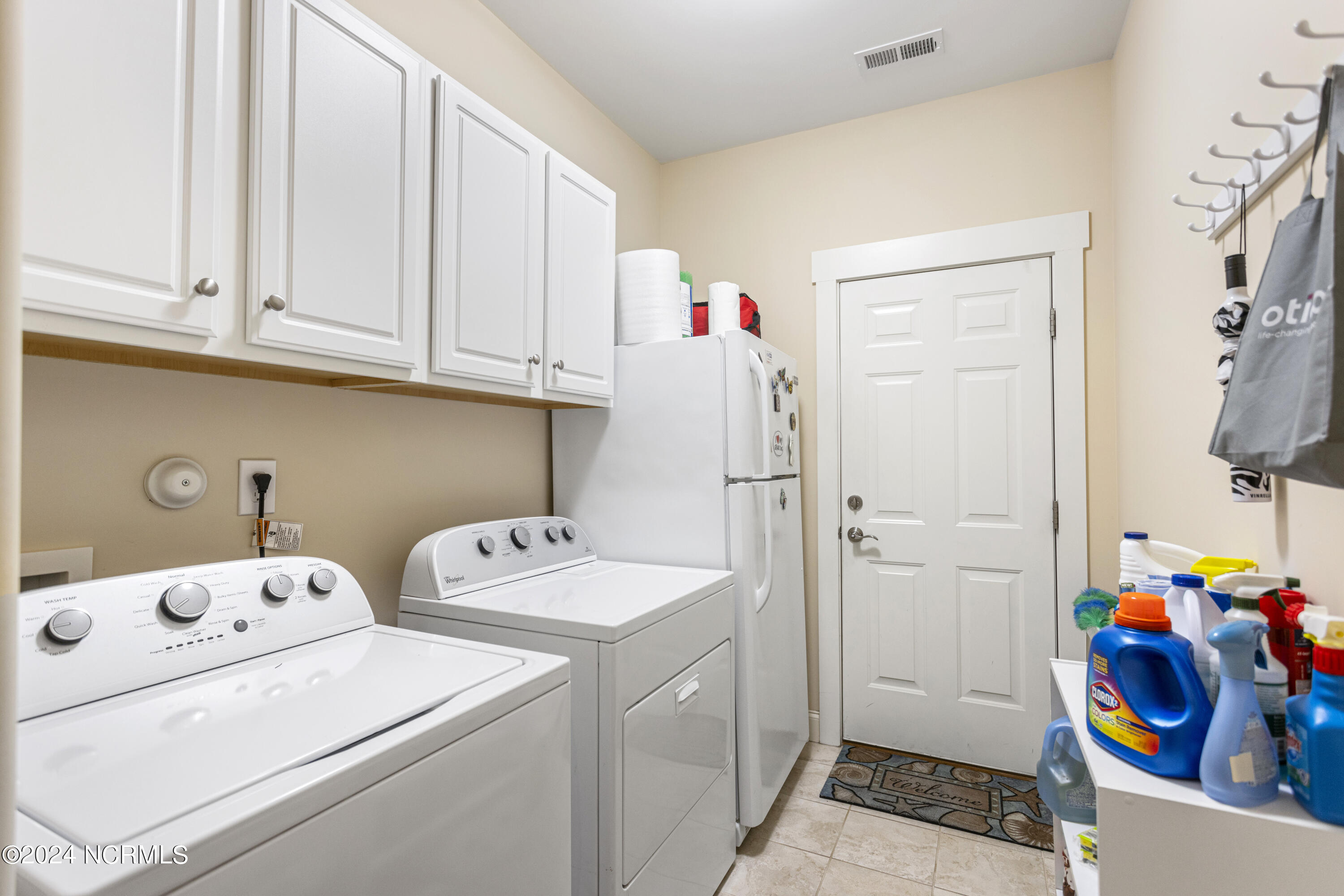 4132 Skeffington Court Property Photo 29