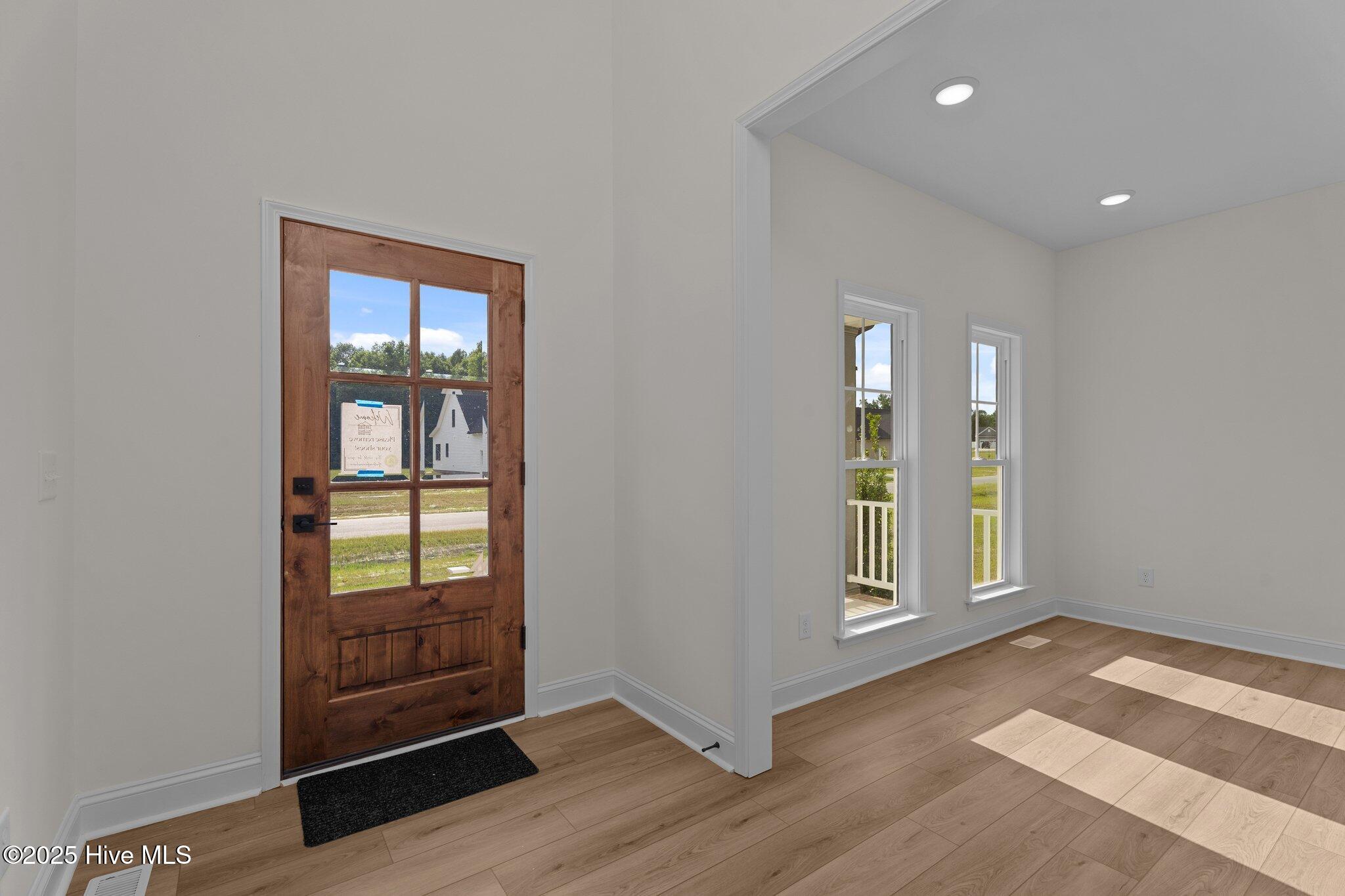 5113 Willows Edge Drive Property Photo 2