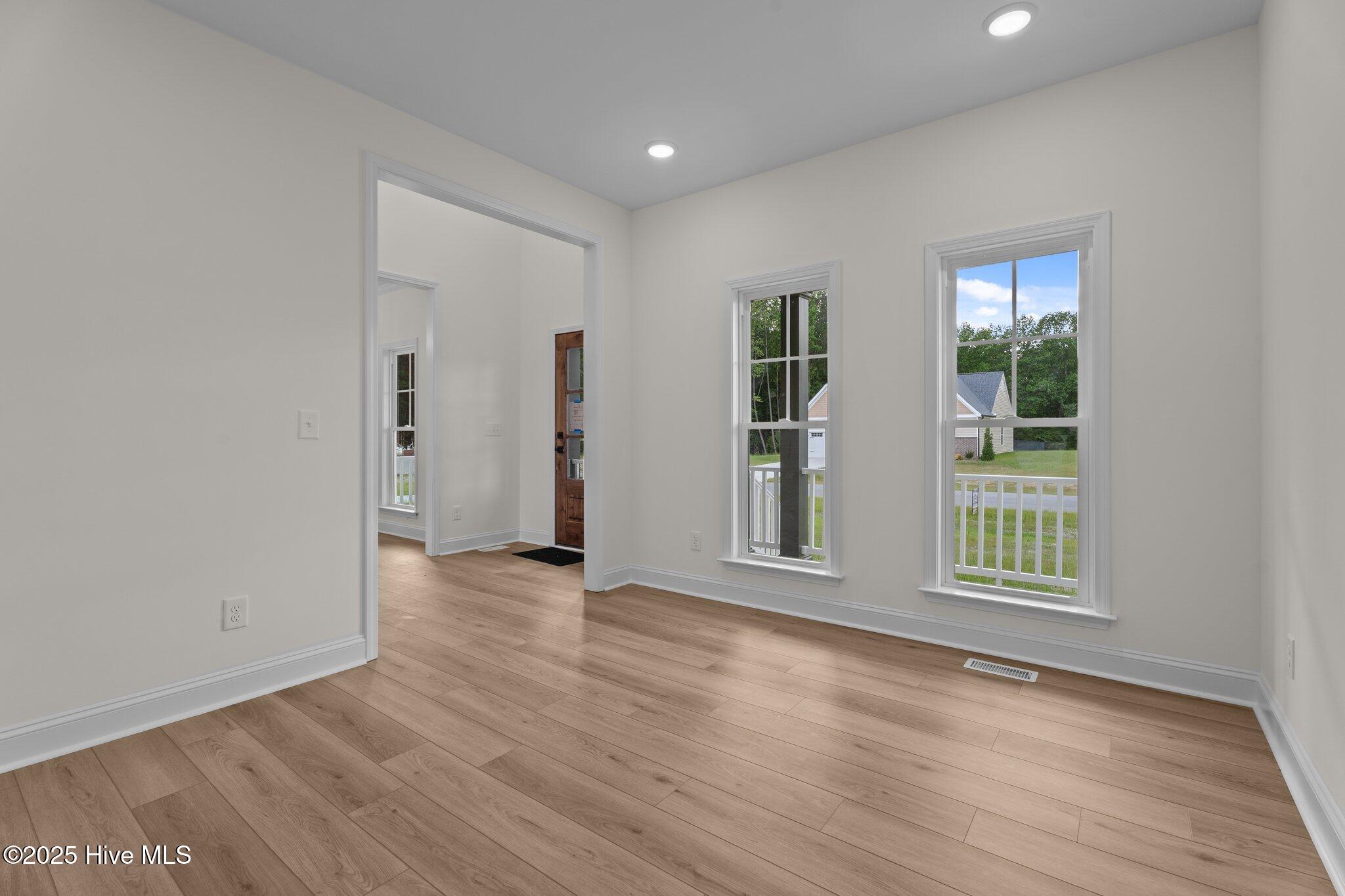 5113 Willows Edge Drive Property Photo 9