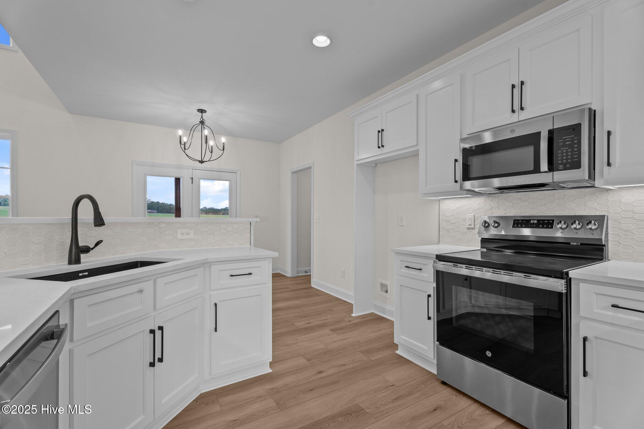 5113 Willows Edge Drive Property Photo 11