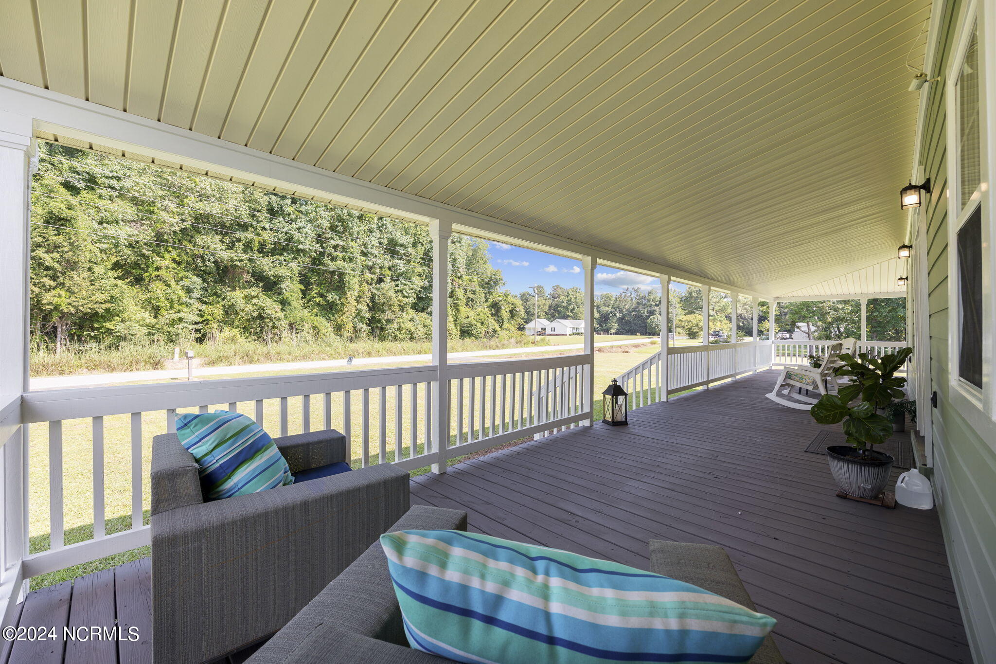 2601 Bay View Drive Property Photo 3