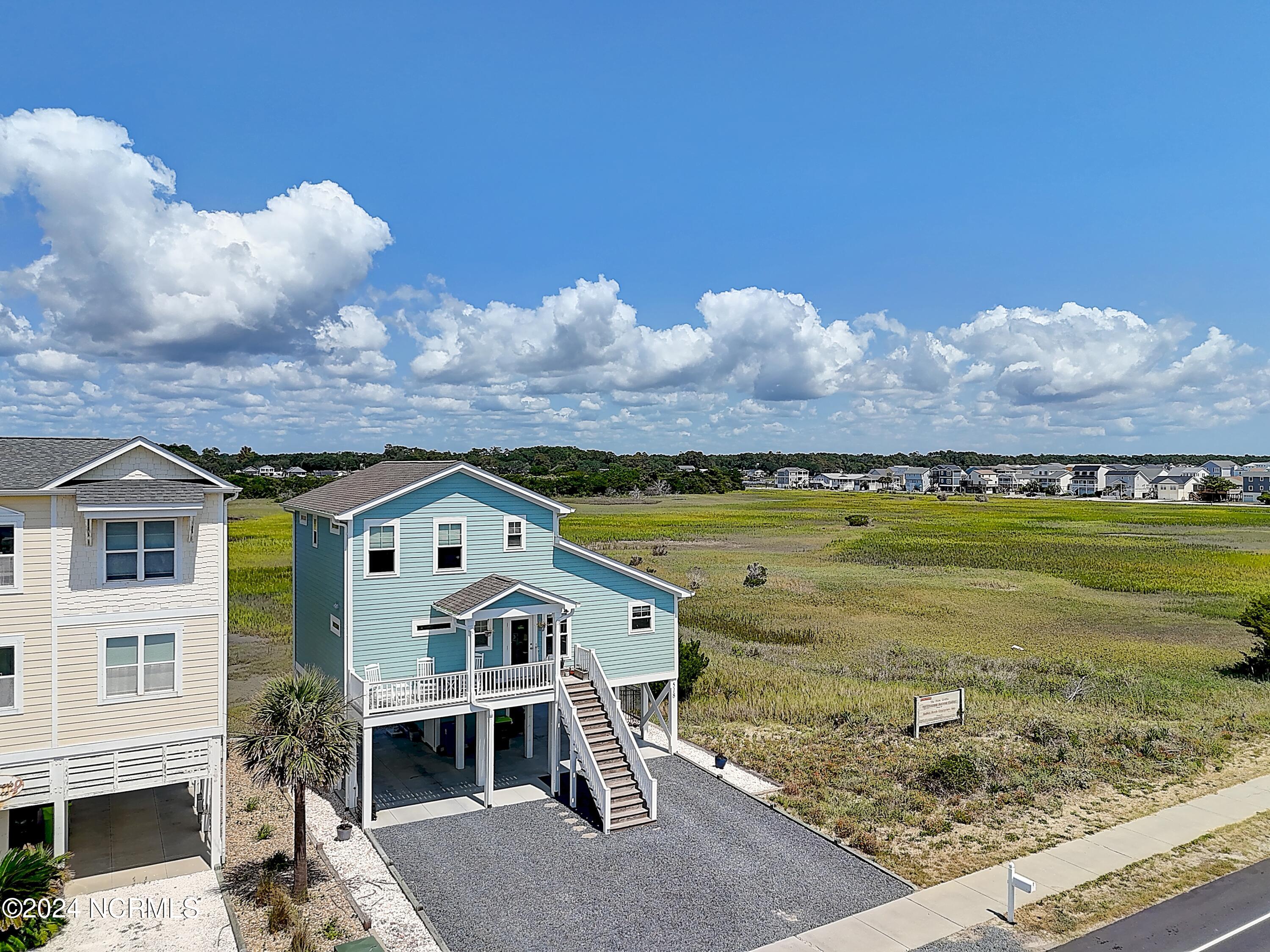 518 Ocean Boulevard Property Photo 4