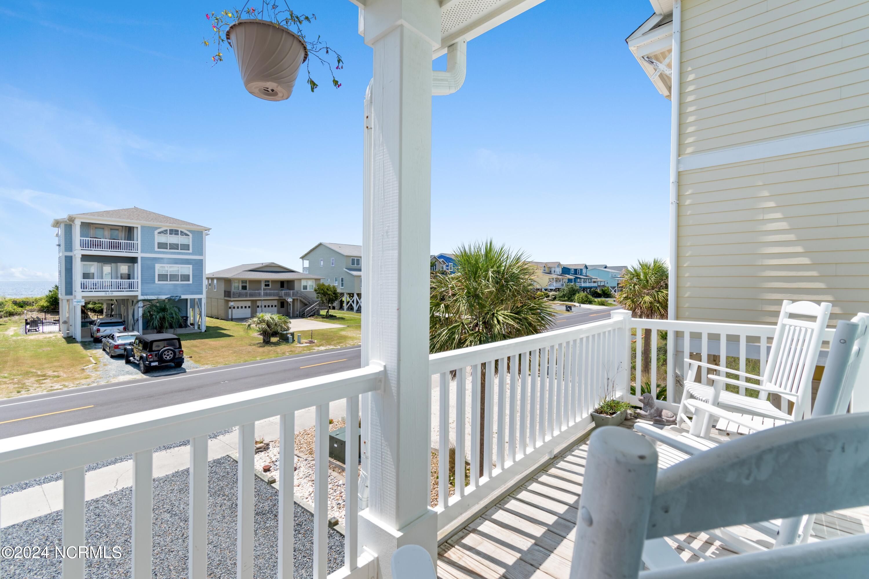 518 Ocean Boulevard Property Photo 8