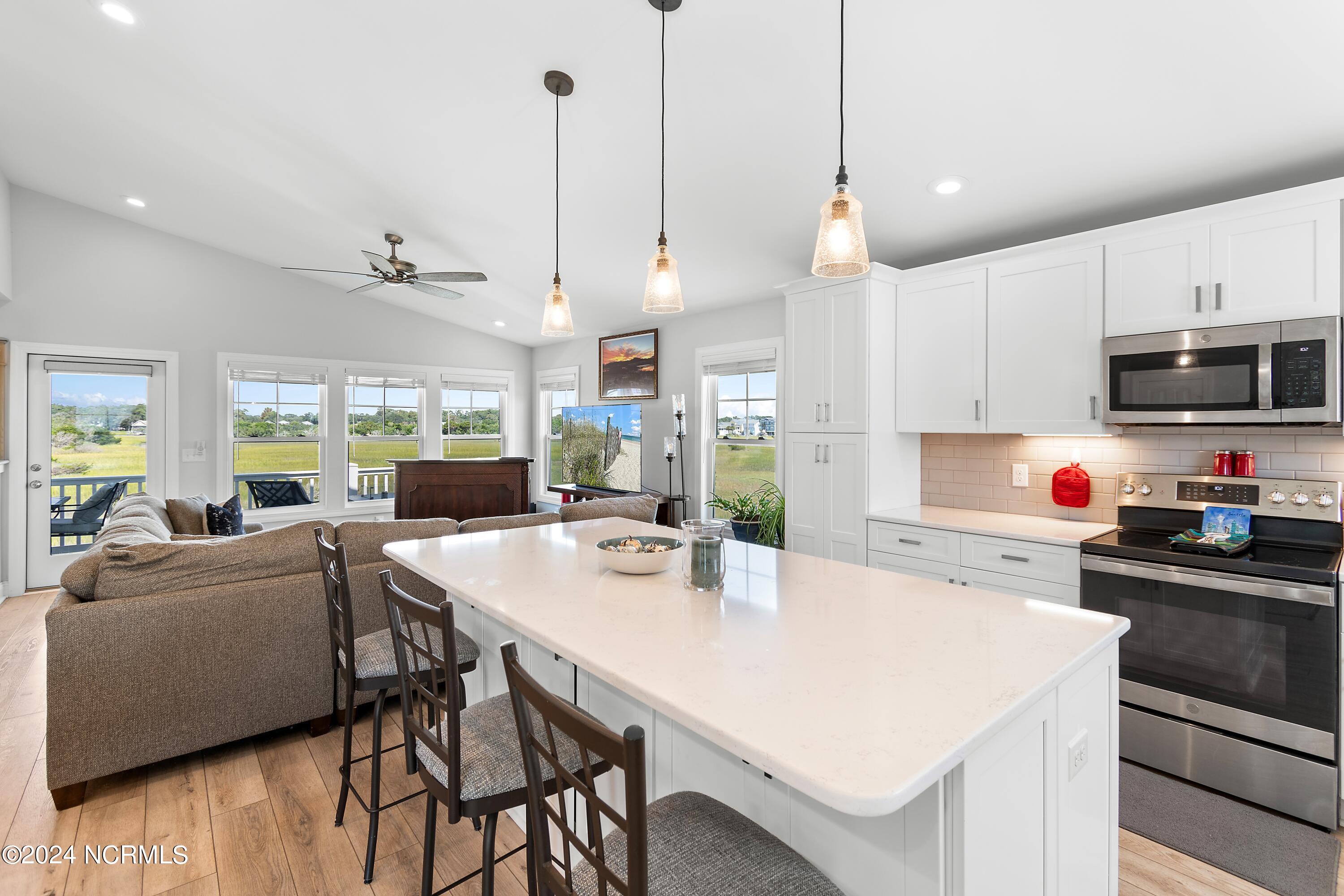 518 Ocean Boulevard Property Photo 13