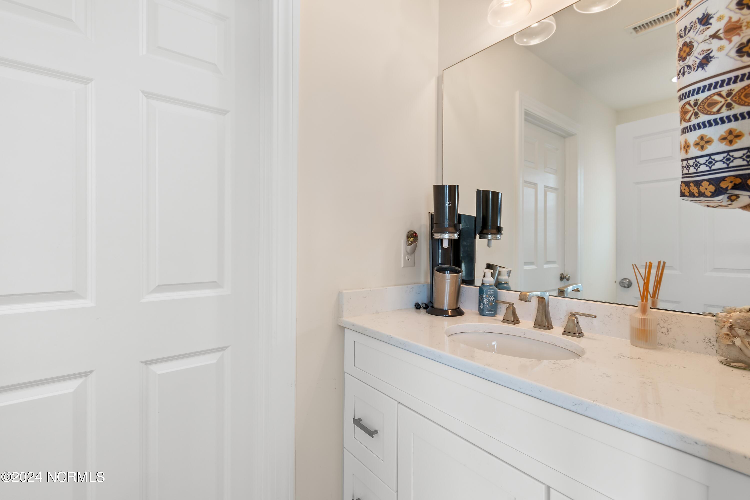 518 Ocean Boulevard Property Photo 31