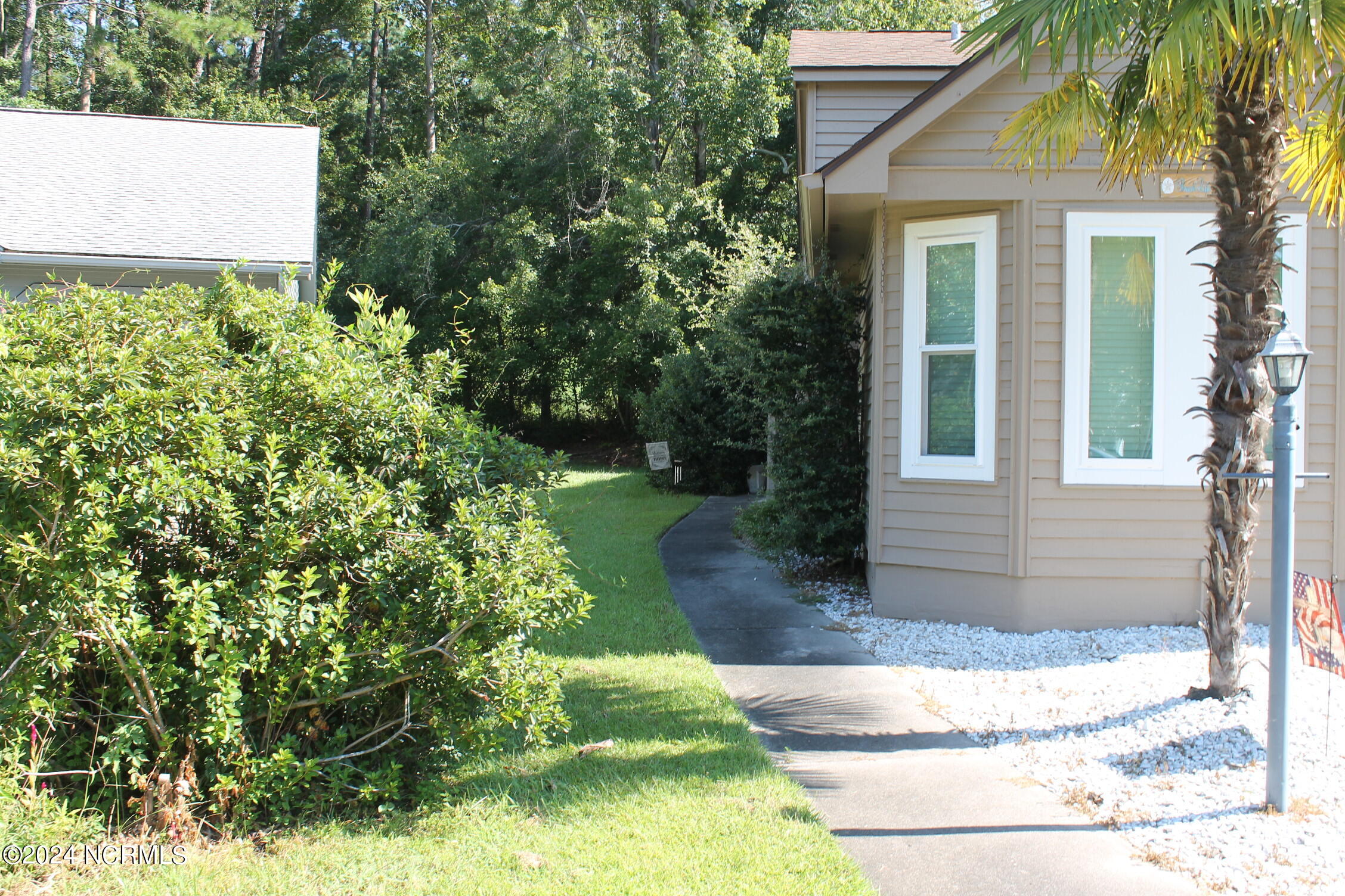 1050 Valley Drive Property Photo 4