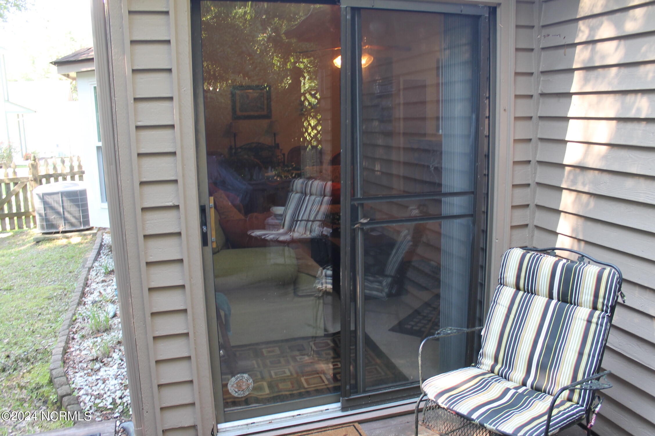 1050 Valley Drive Property Photo 11