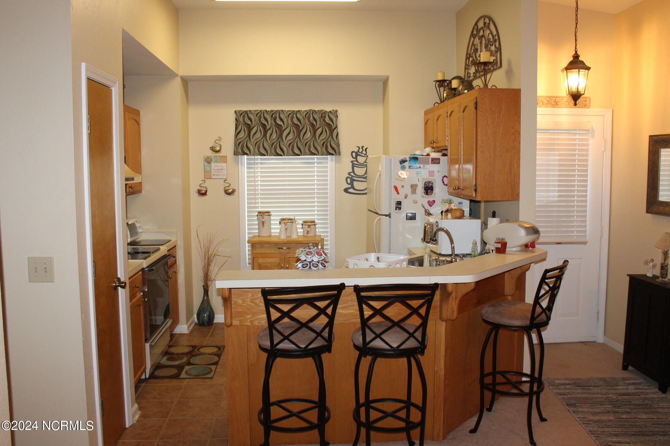 1050 Valley Drive Property Photo 19