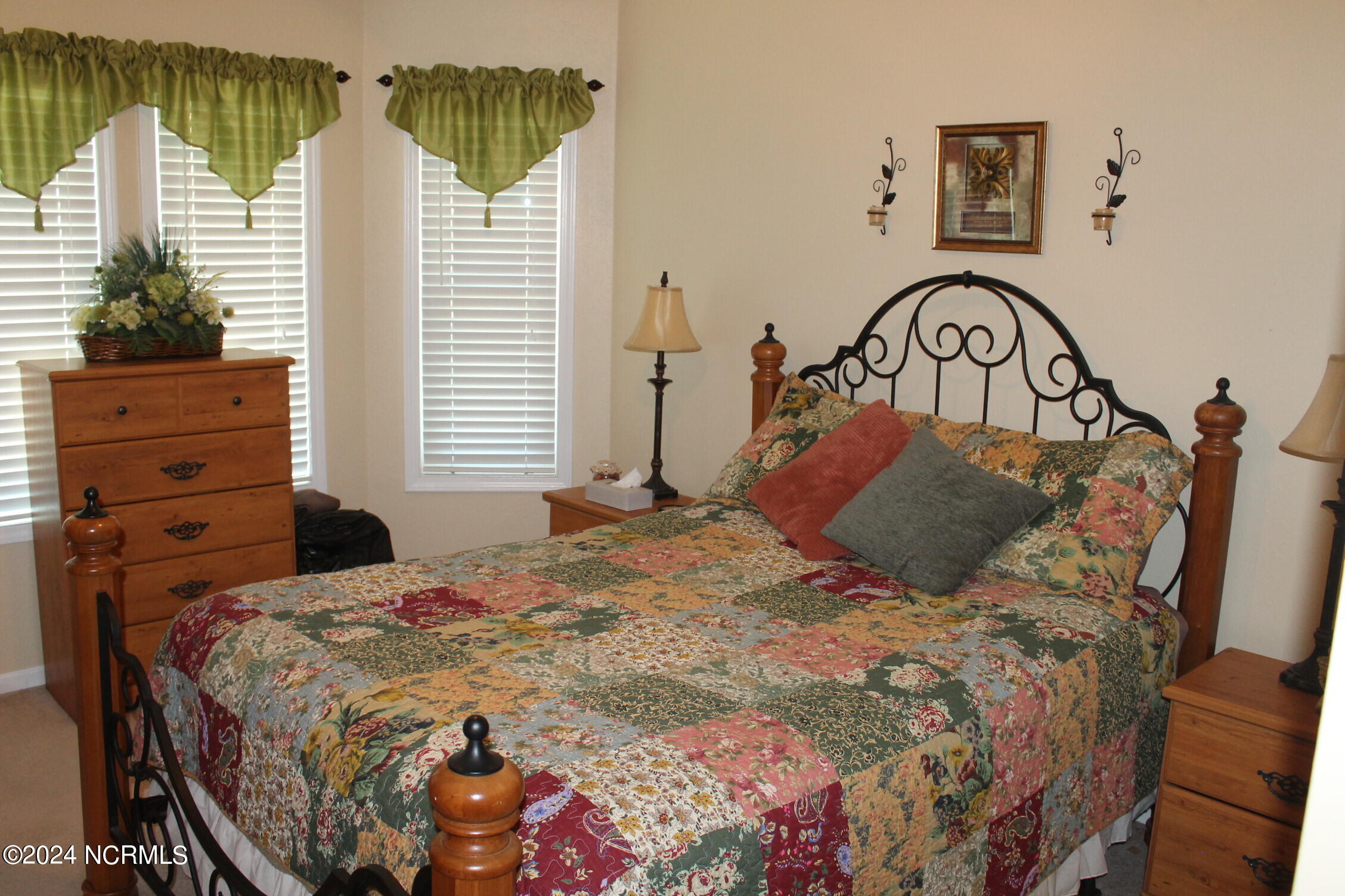1050 Valley Drive Property Photo 25