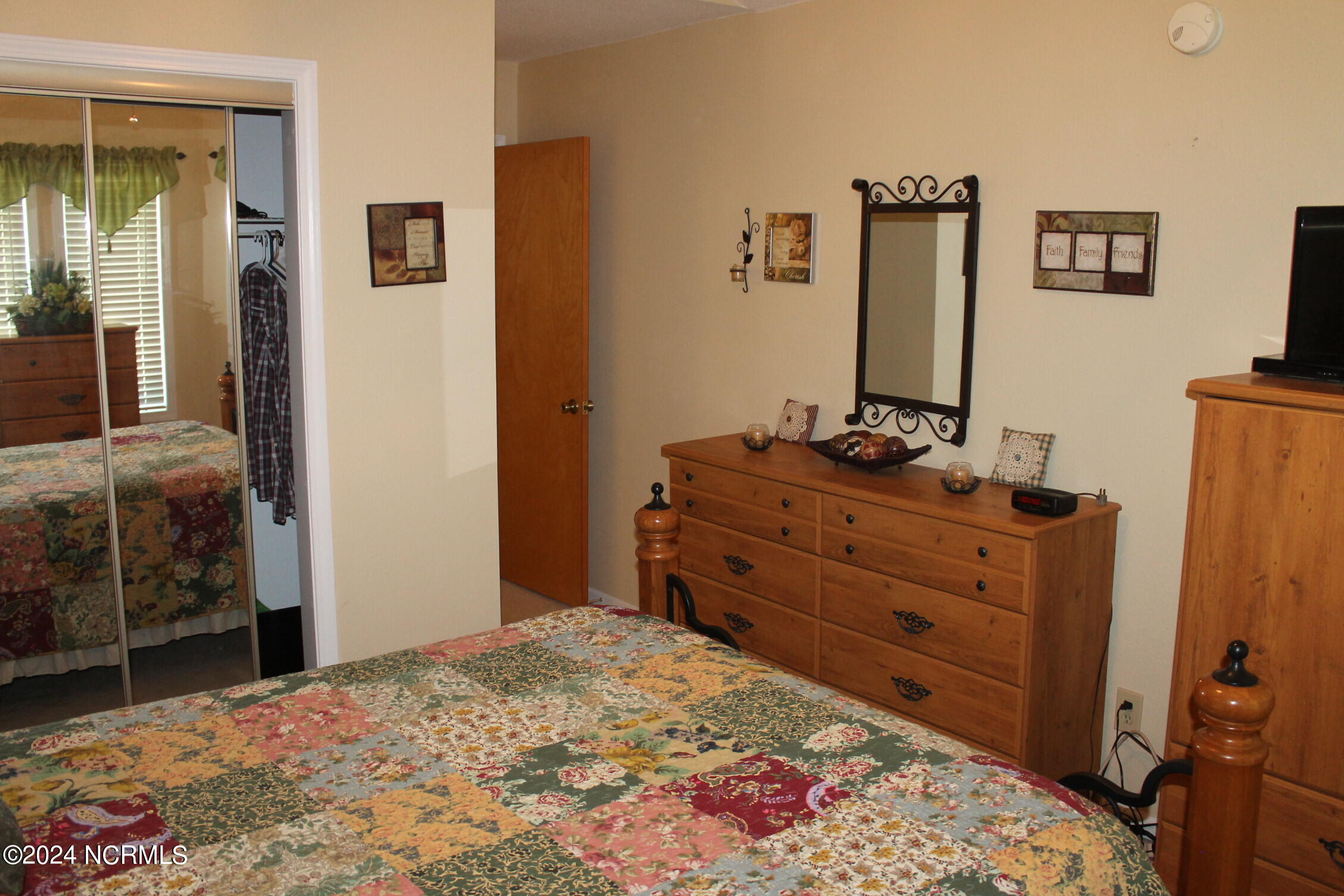 1050 Valley Drive Property Photo 27