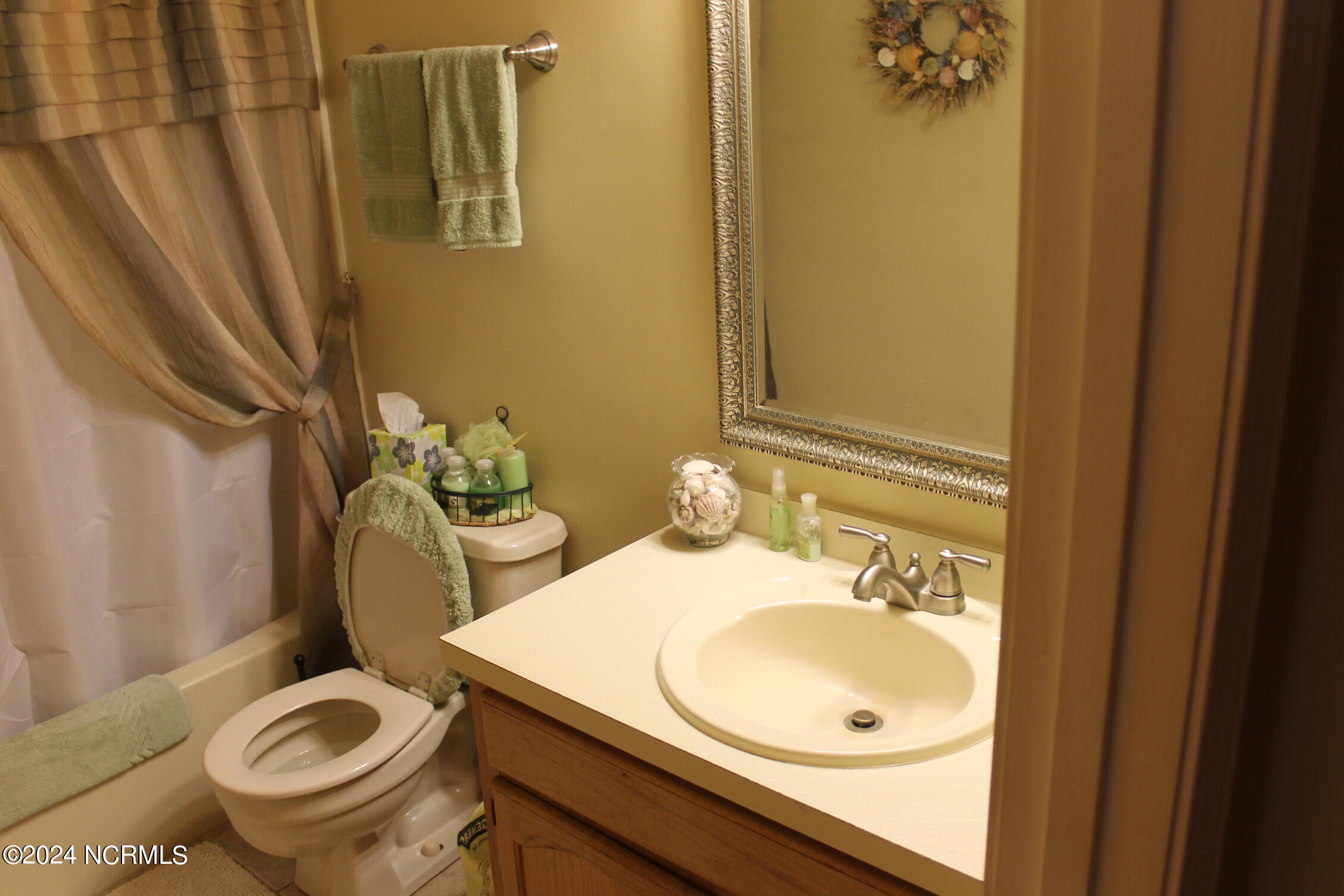 1050 Valley Drive Property Photo 29