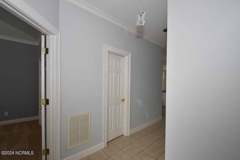 3608 Willow Run Drive Property Photo 2