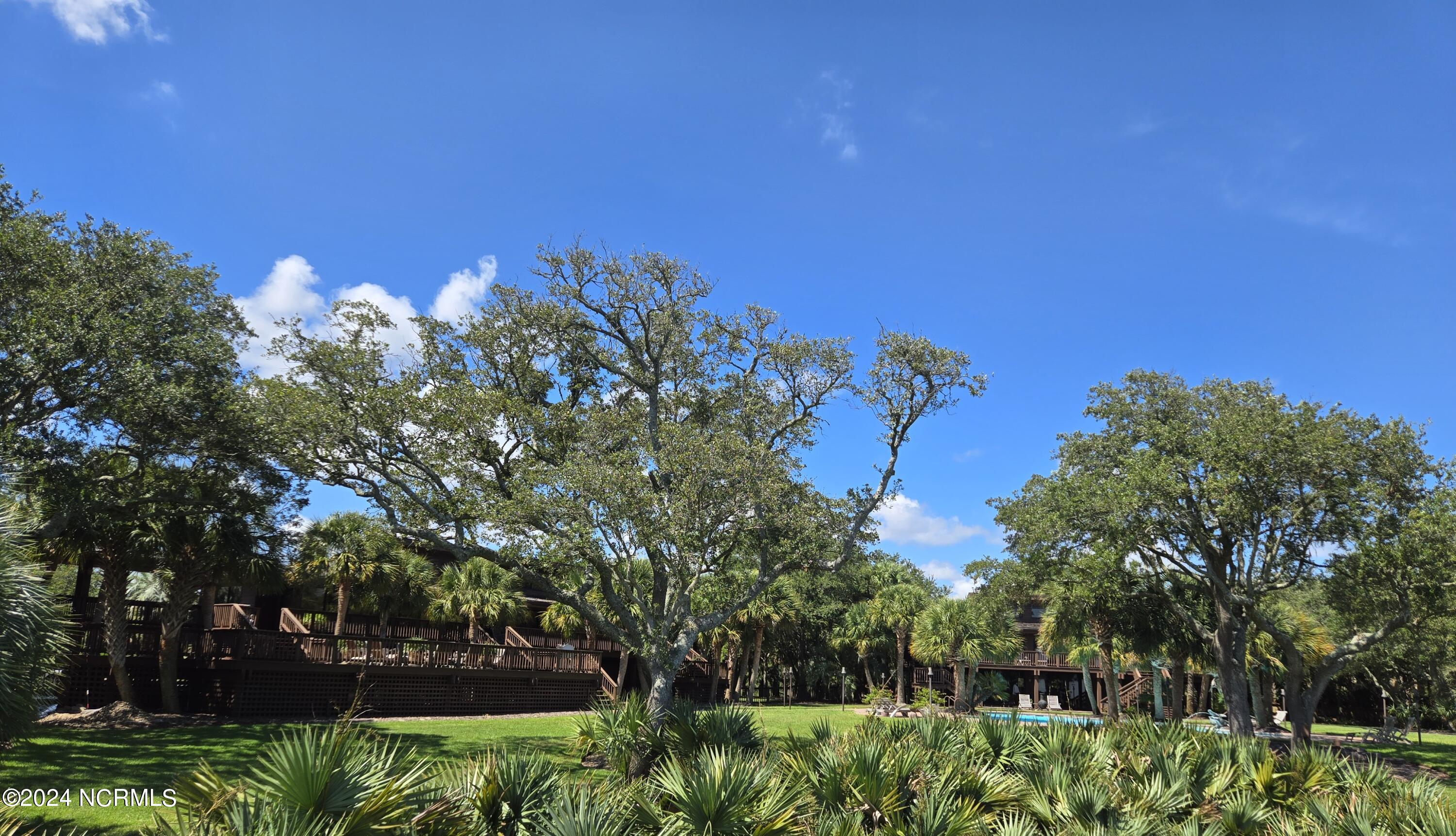7422 Sea Lilly Lane Property Photo 18