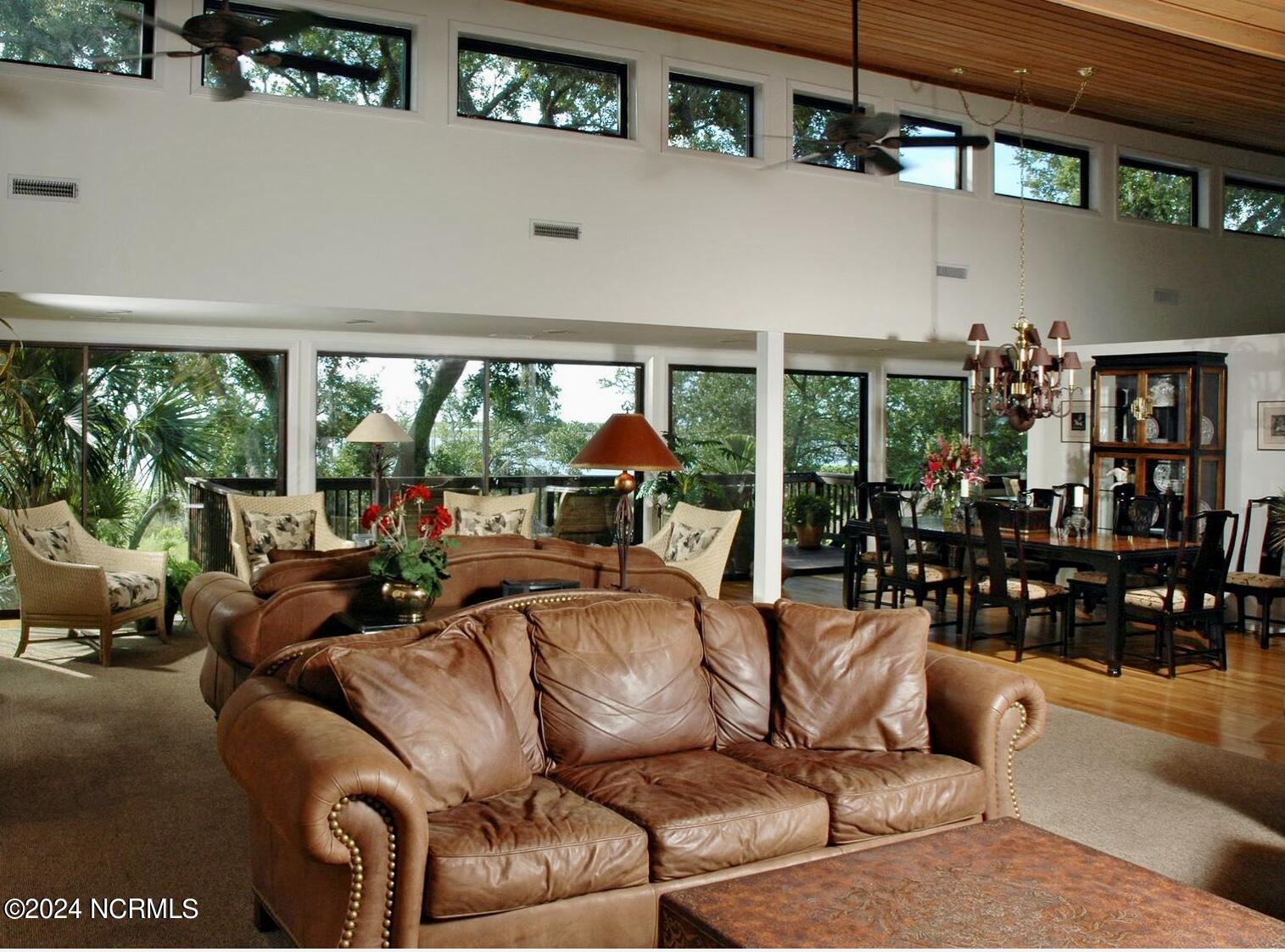 7422 Sea Lilly Lane Property Photo 28