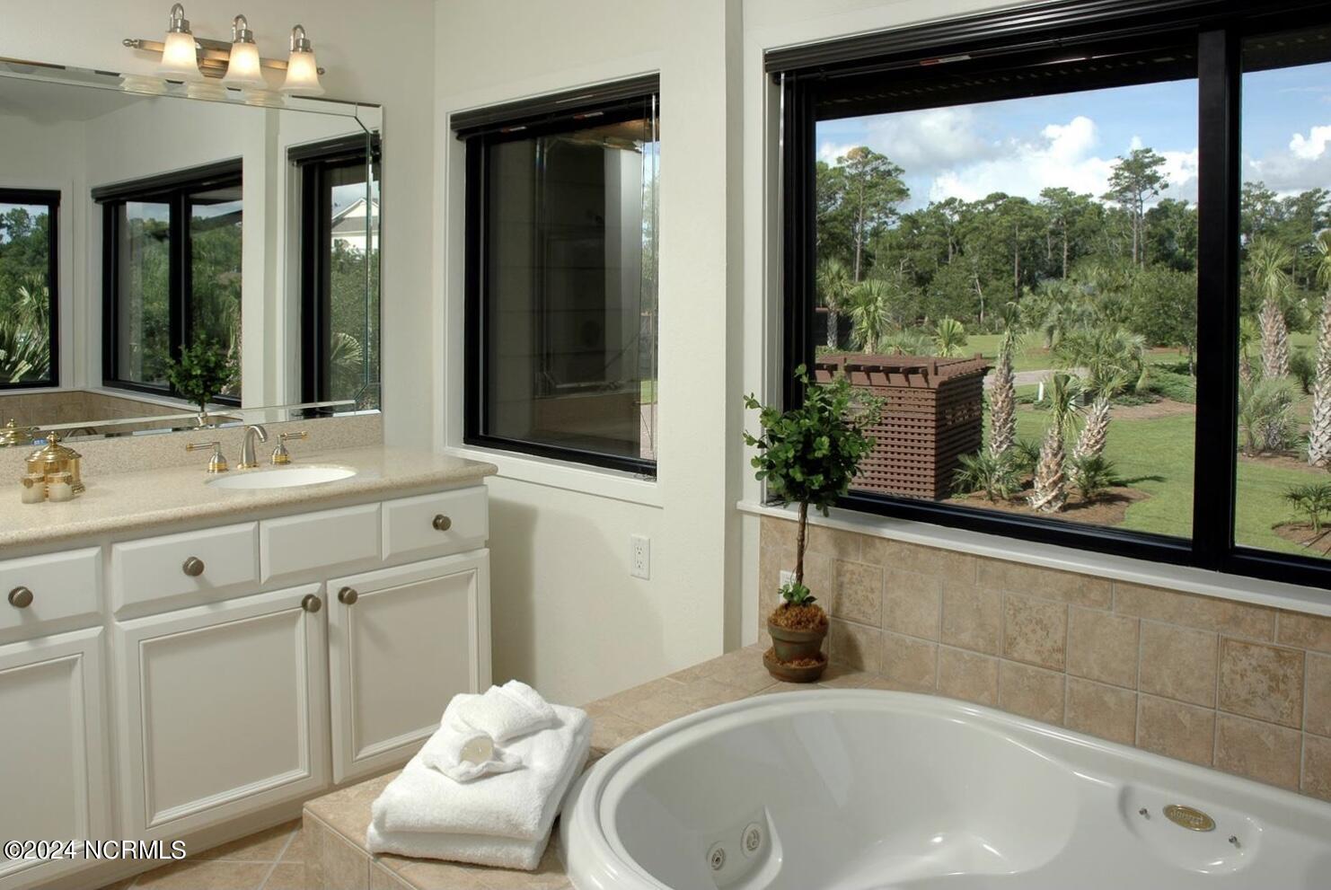 7422 Sea Lilly Lane Property Photo 33