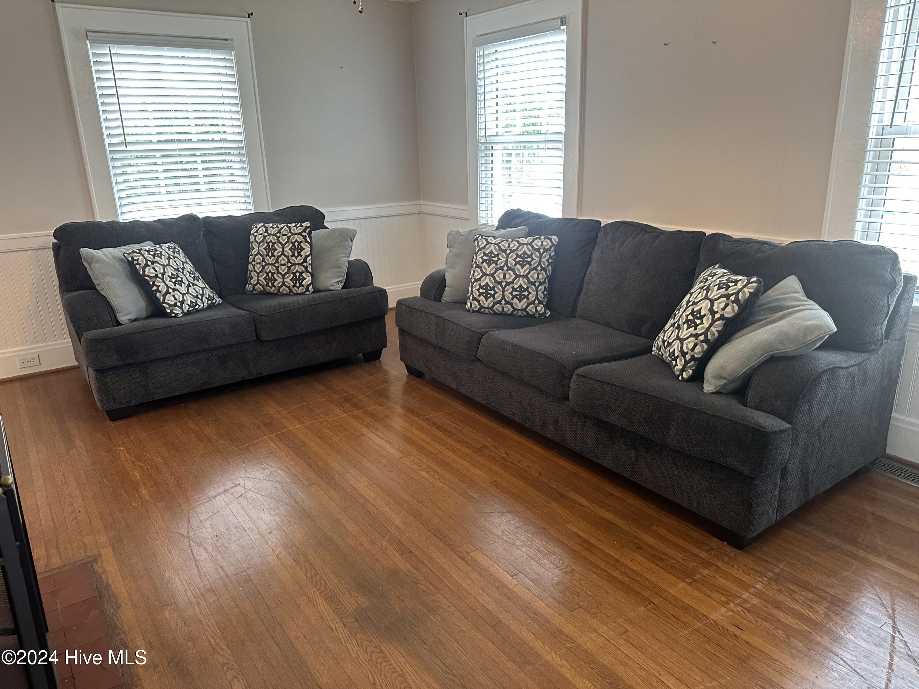 107 W Williamson Street Property Photo 19