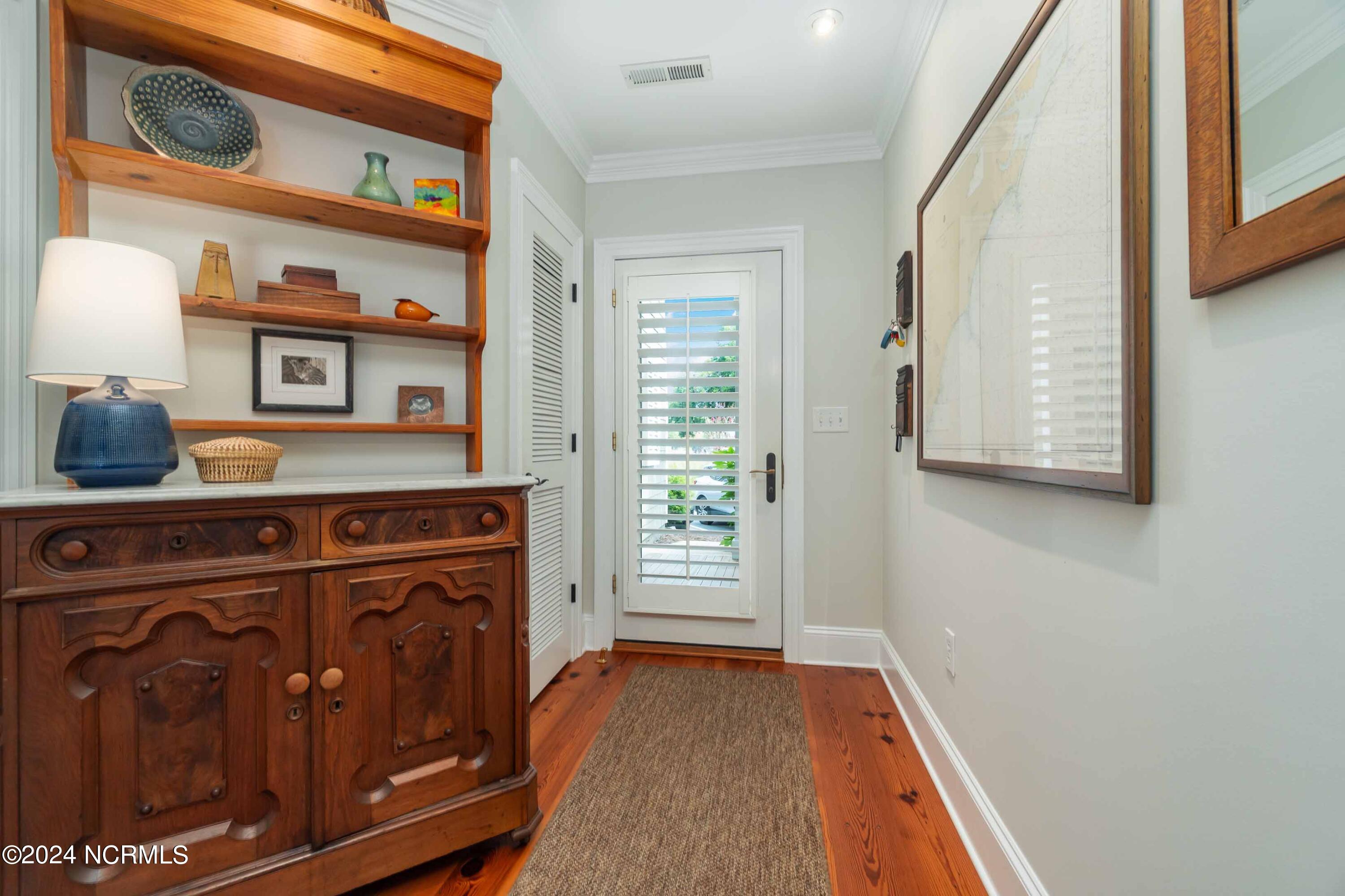 300 Midyette Street A-5 Property Photo 15