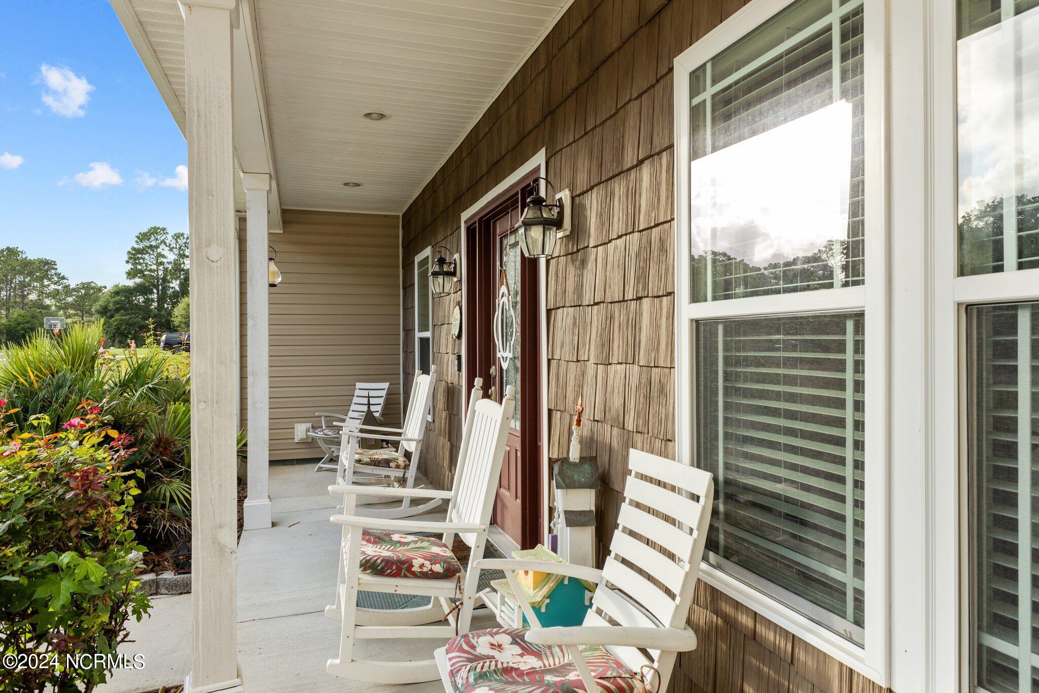 206 Quailwood Court Property Photo 2