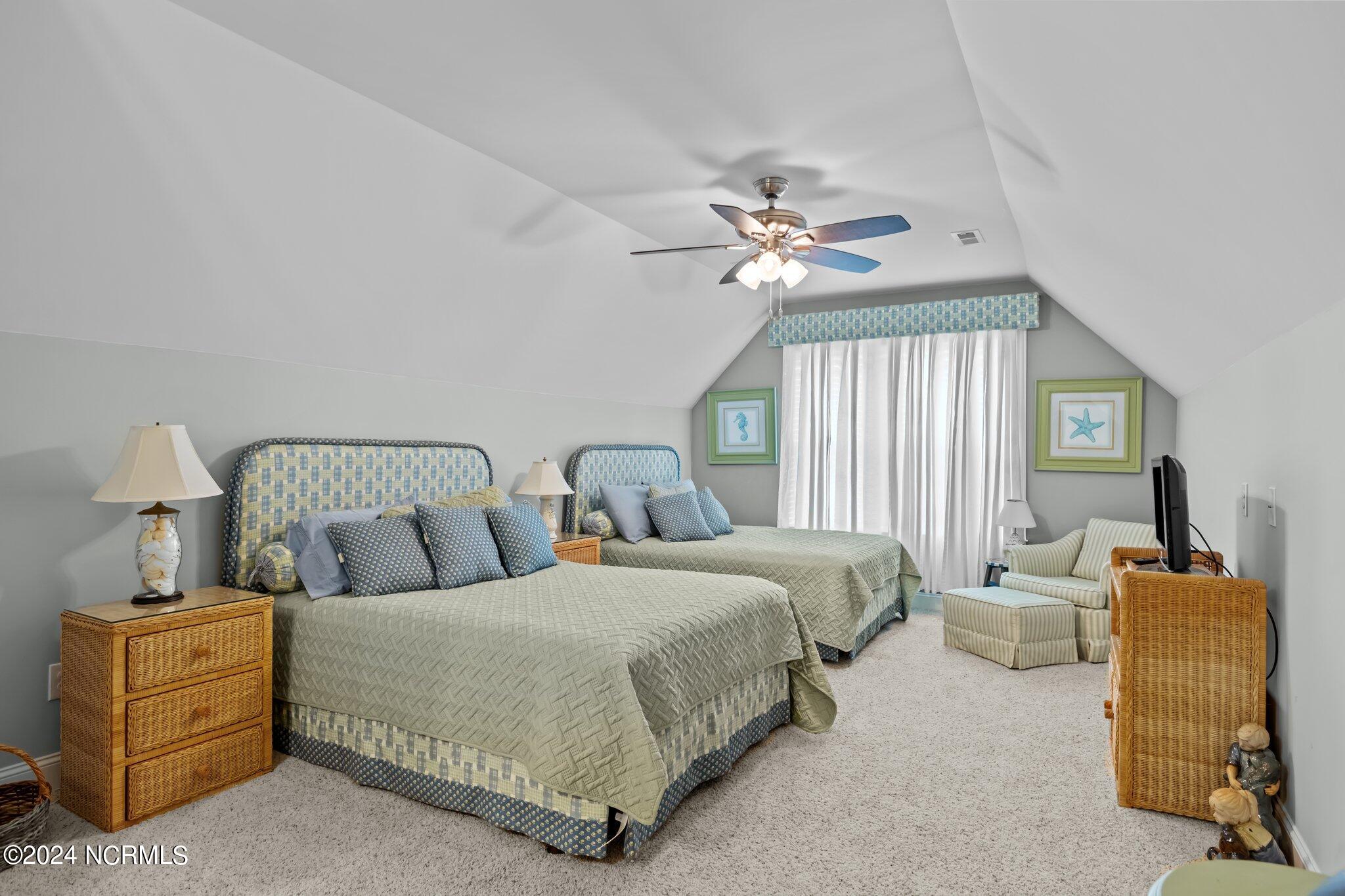 206 Quailwood Court Property Photo 30