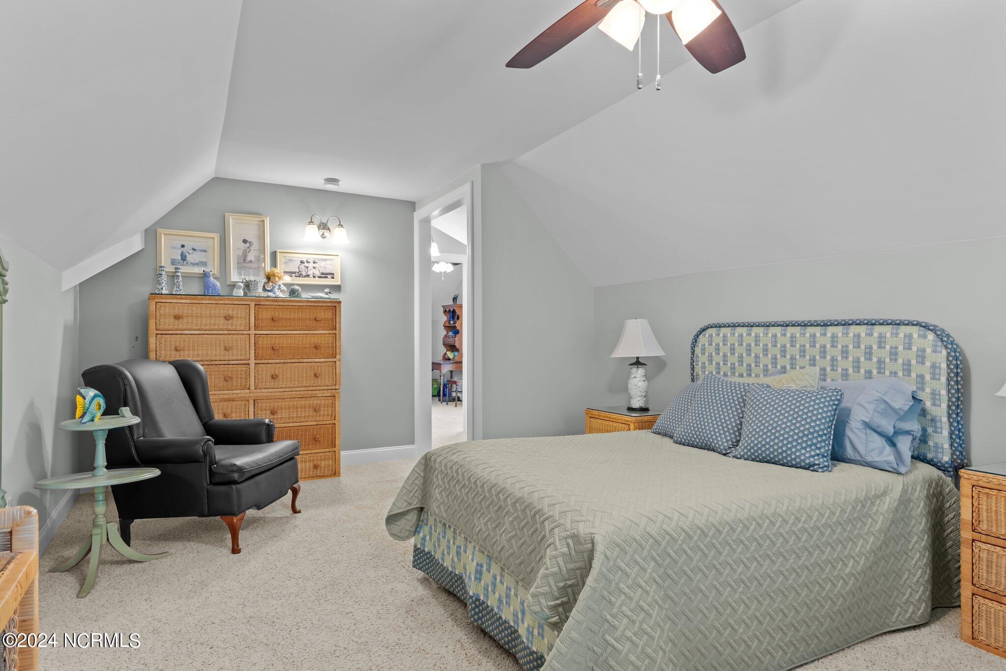 206 Quailwood Court Property Photo 31