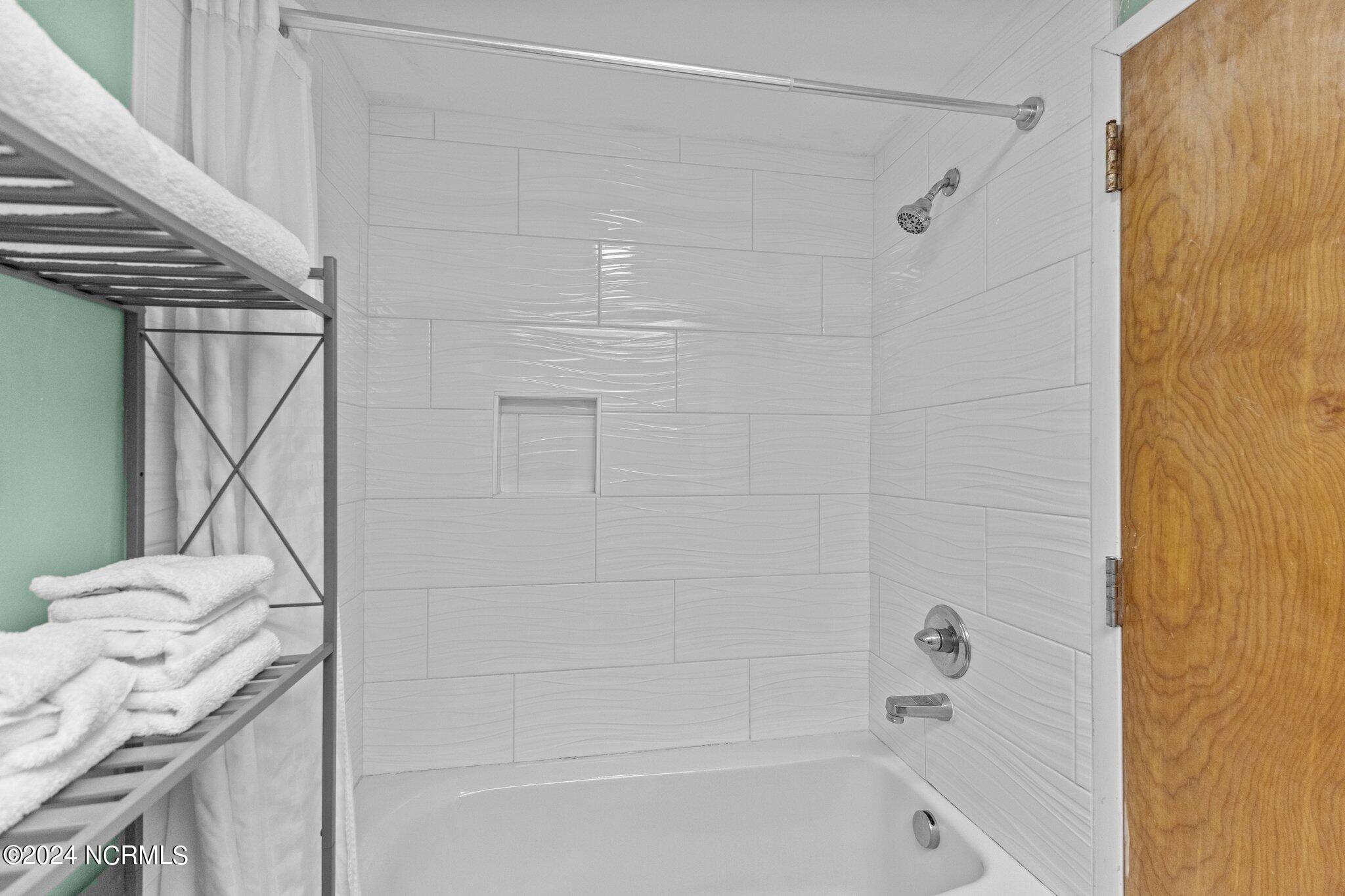 602 W Ft Macon Road 231 Property Photo 11