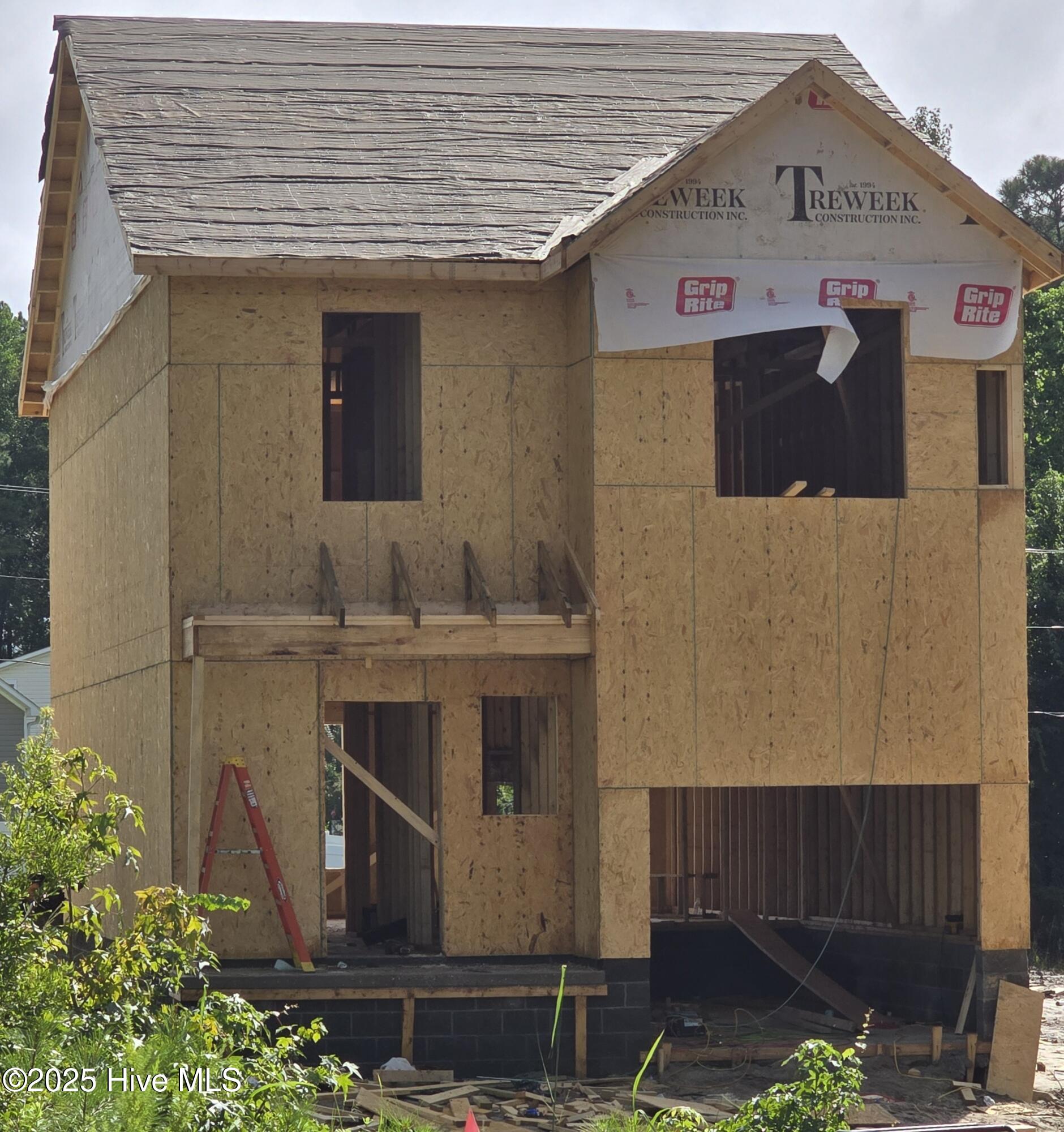 107 Maple Court Property Photo 1