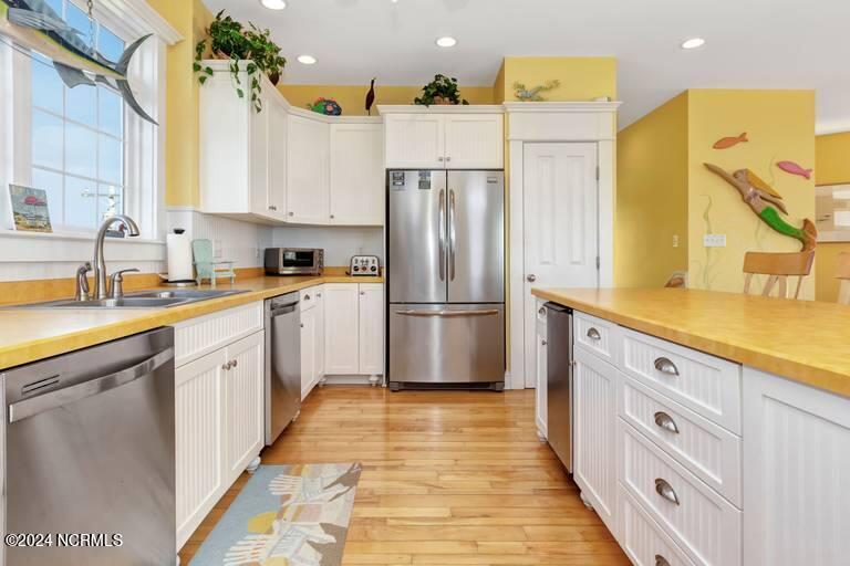 1911 Emerald Drive Property Photo 15