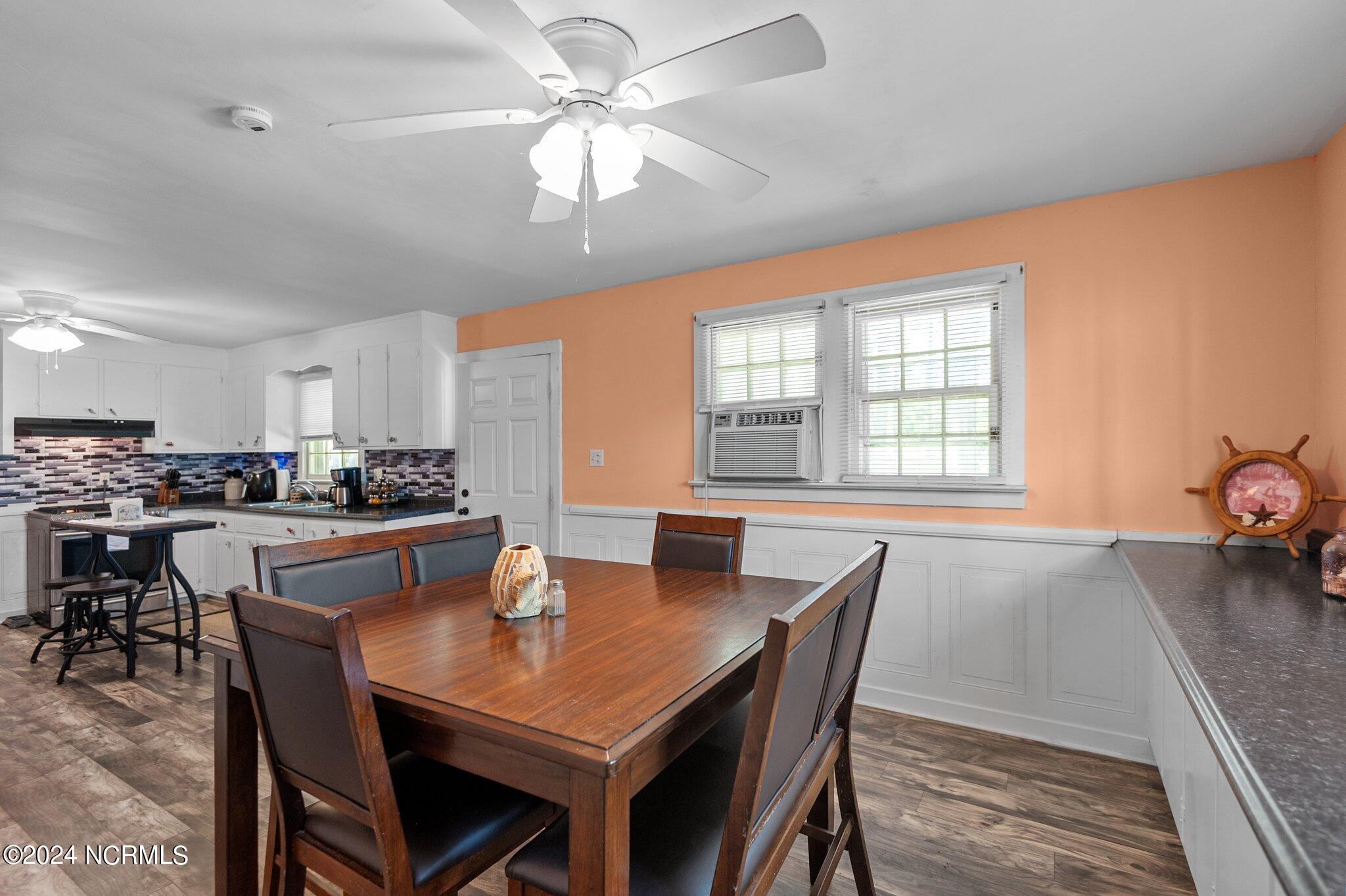 1179 Old Pamlico Beach Road Property Photo 5
