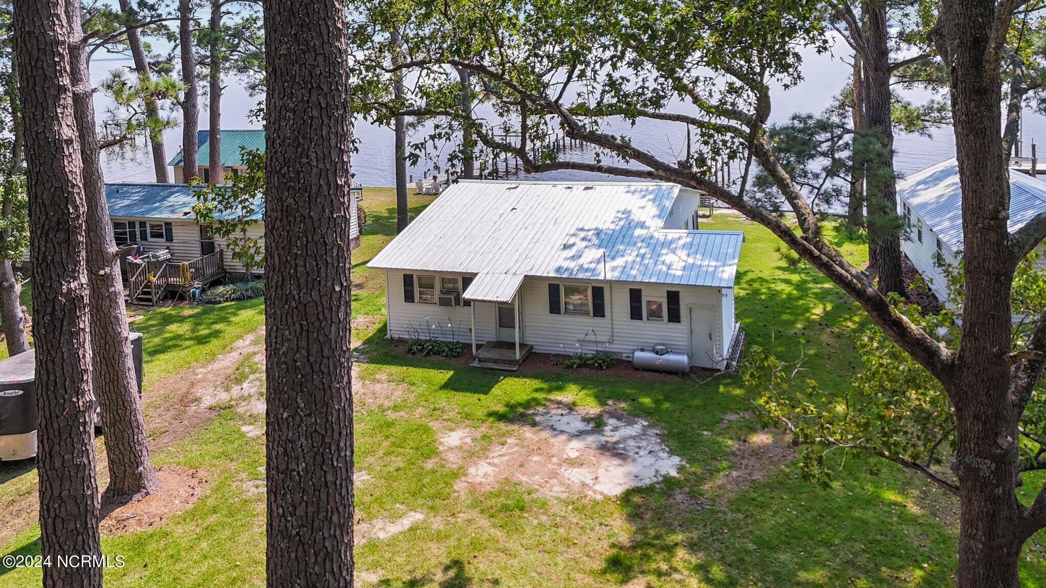1179 Old Pamlico Beach Road Property Photo 28