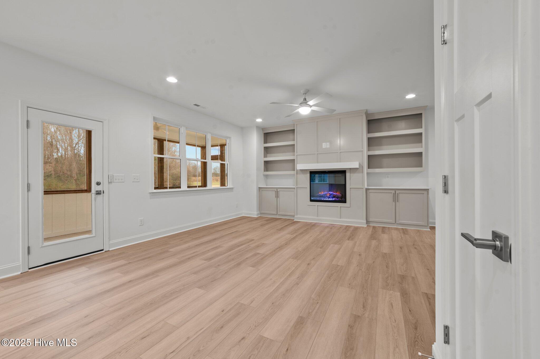 5855 Harvest Ridge Road Property Photo 9