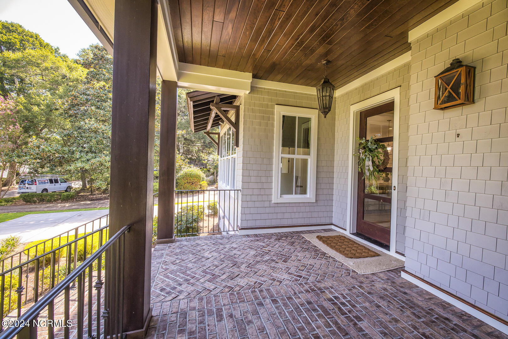 6404 Westport Drive Property Photo 8