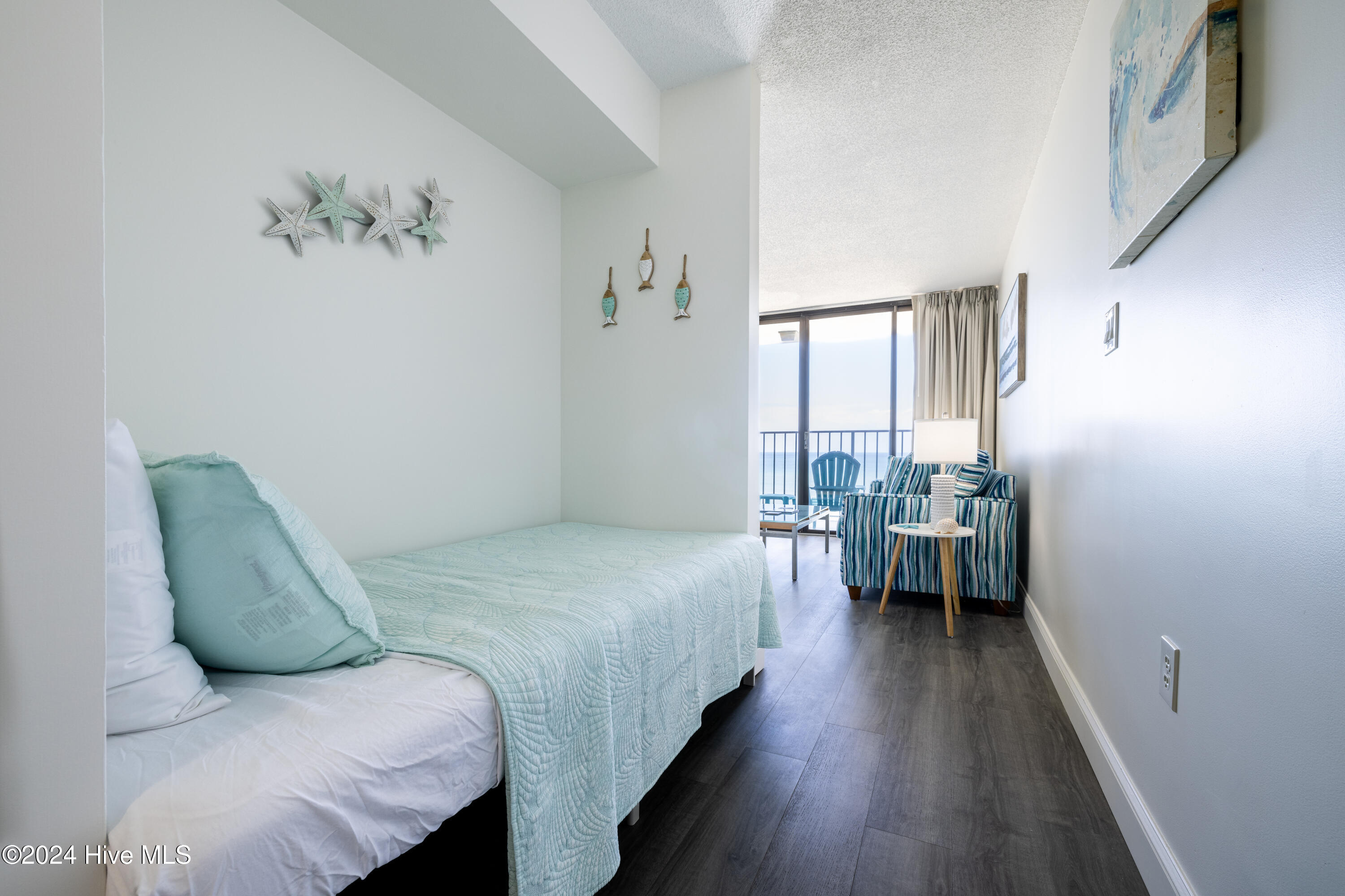 1615 Lake Park Boulevard Unit 1008 Property Photo 11