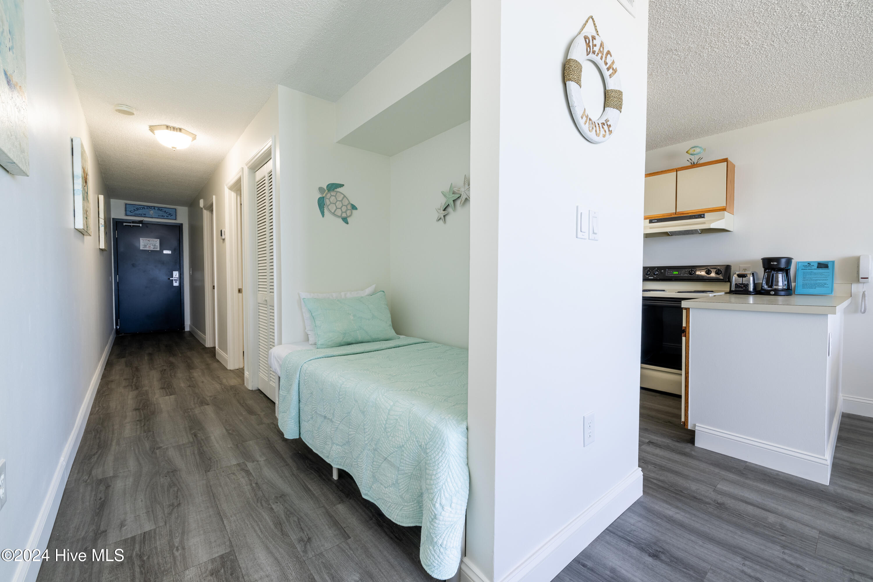 1615 Lake Park Boulevard Unit 1008 Property Photo 14