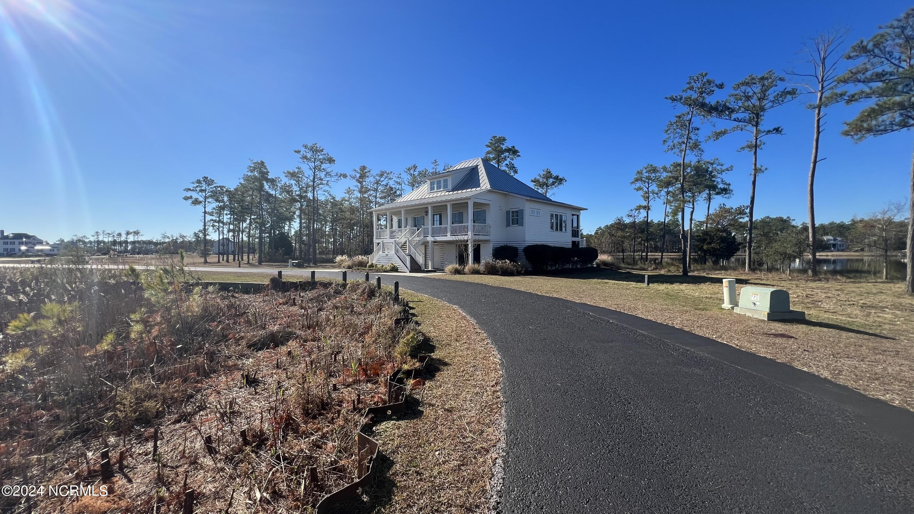 495 Ballast Point Property Photo 2