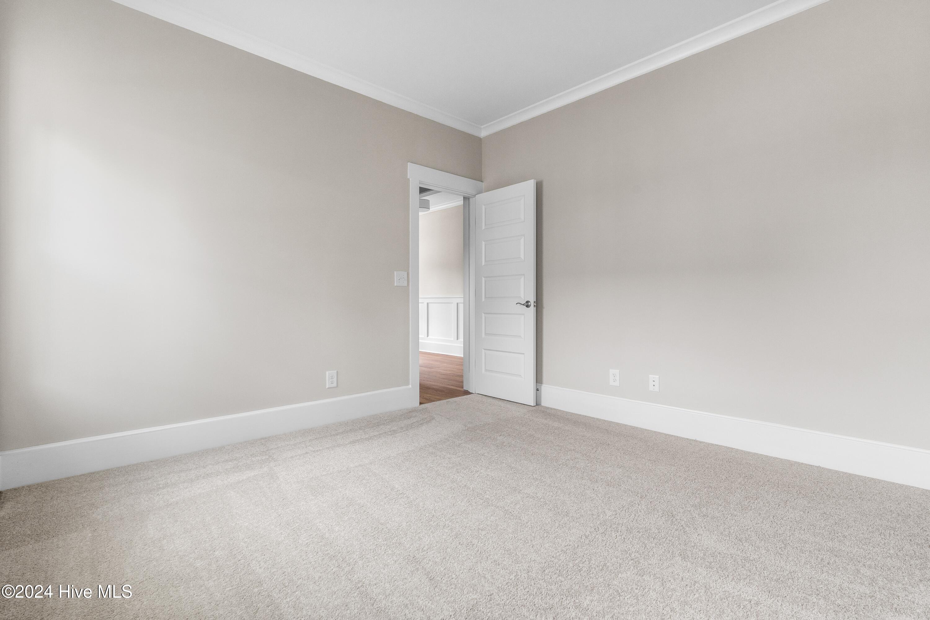 7431 Haddington Place Property Photo 39