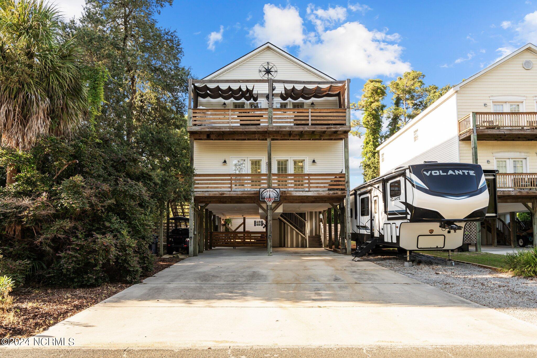 3500 Windy Point Road Property Photo 3