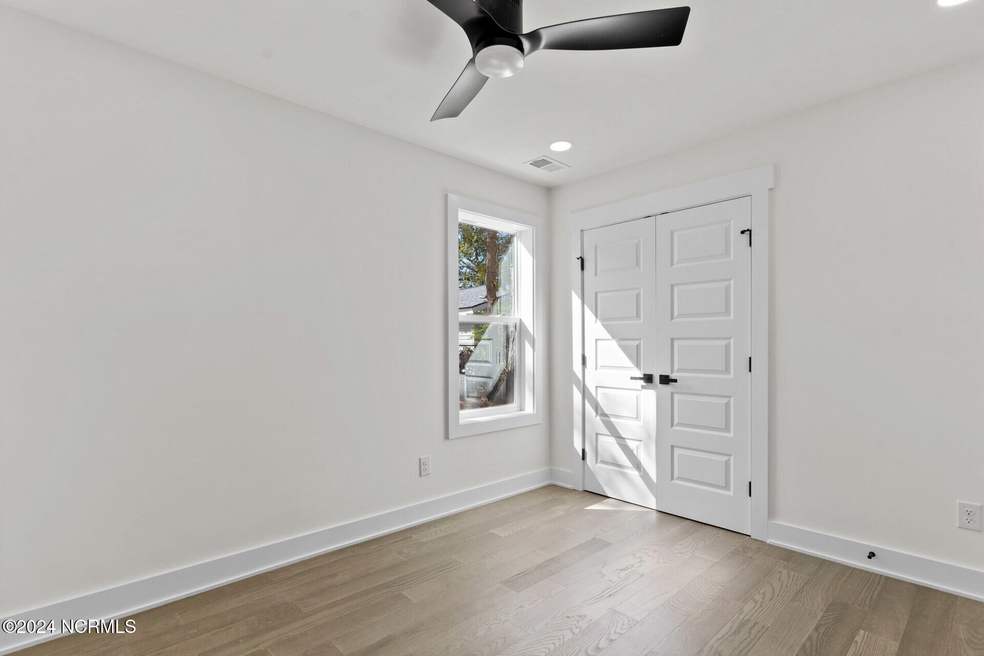126 N Middleton Avenue Property Photo 28