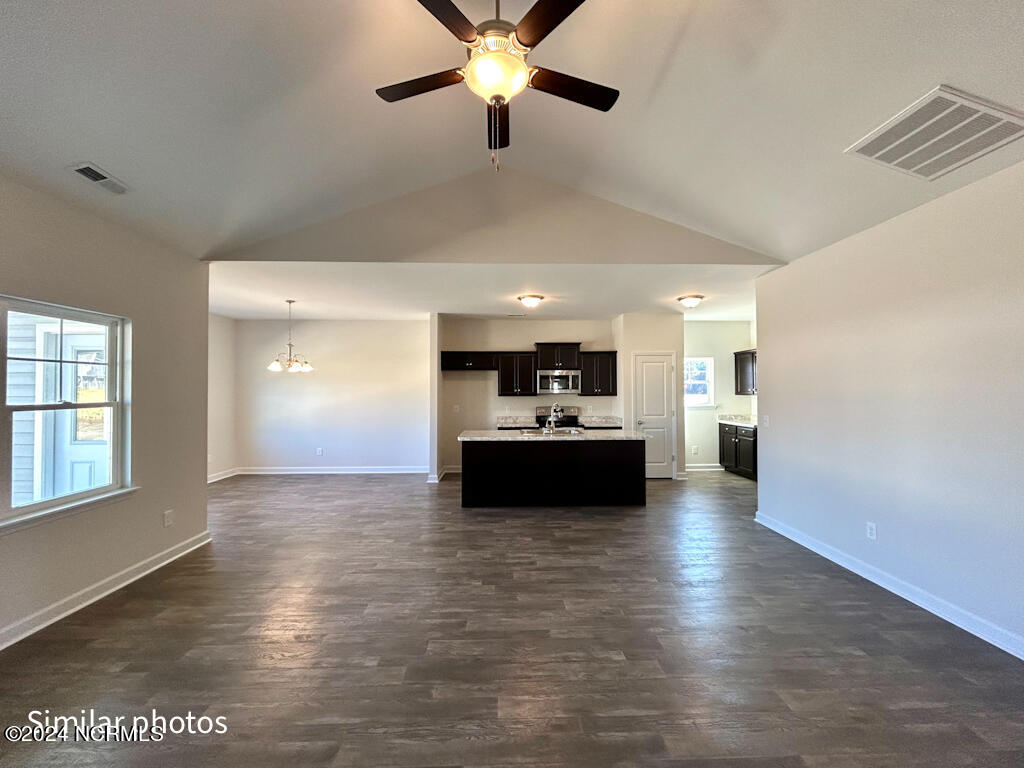 526 Orchard Creek Drive Property Photo 7