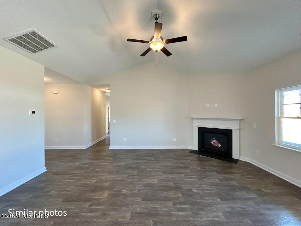 526 Orchard Creek Drive Property Photo 11