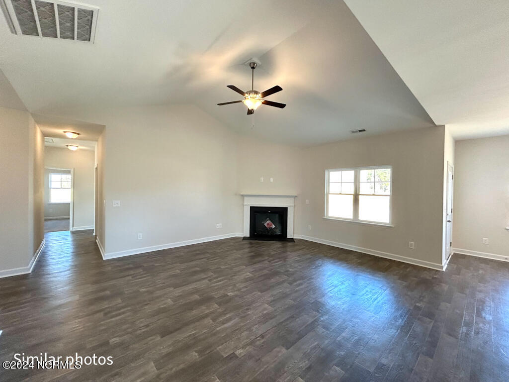 526 Orchard Creek Drive Property Photo 12