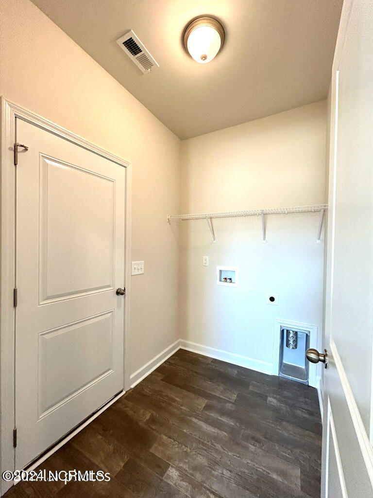526 Orchard Creek Drive Property Photo 24