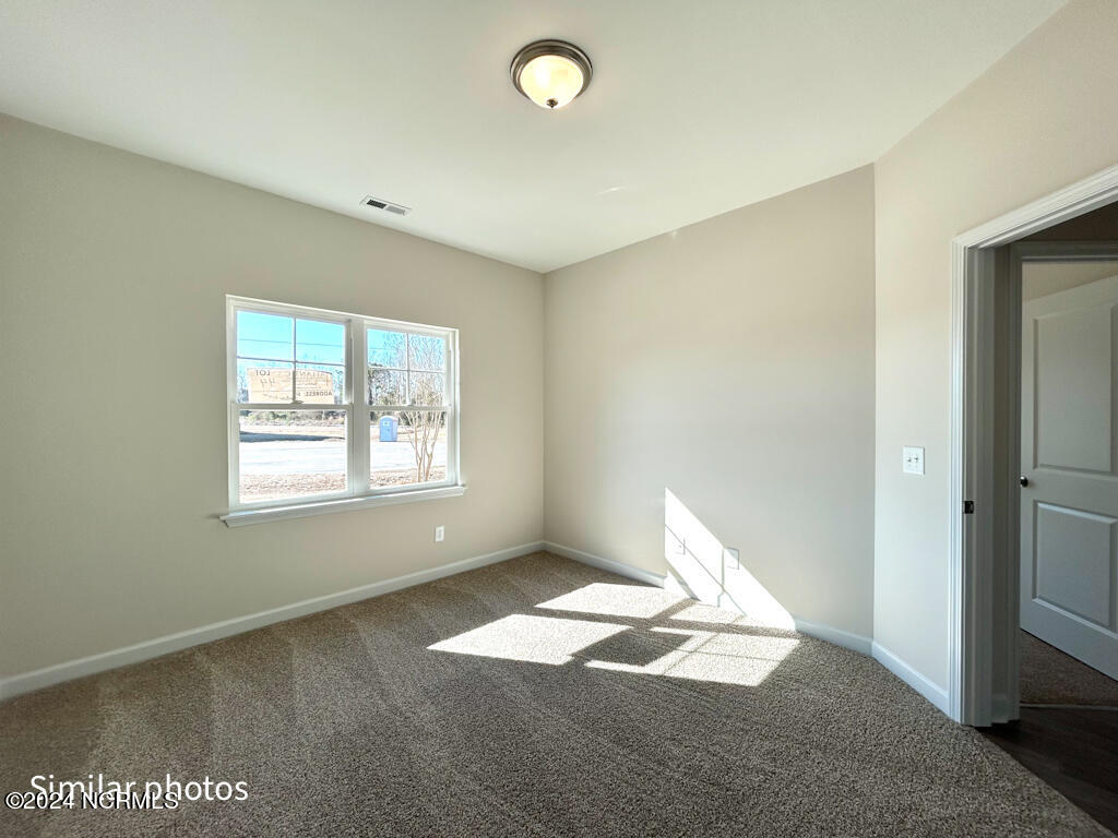 526 Orchard Creek Drive Property Photo 32
