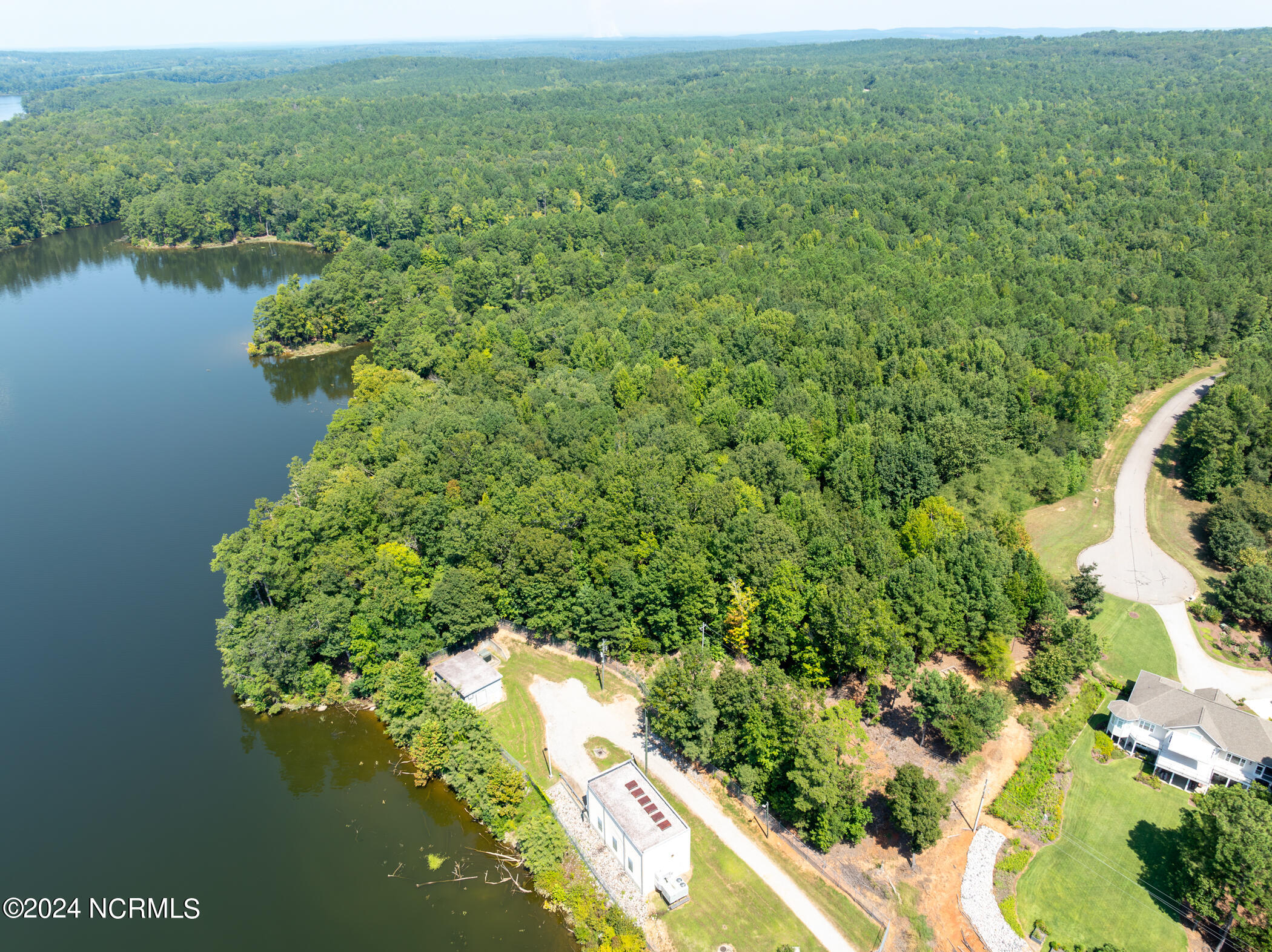 280 Riverhills Trail Property Photo 15