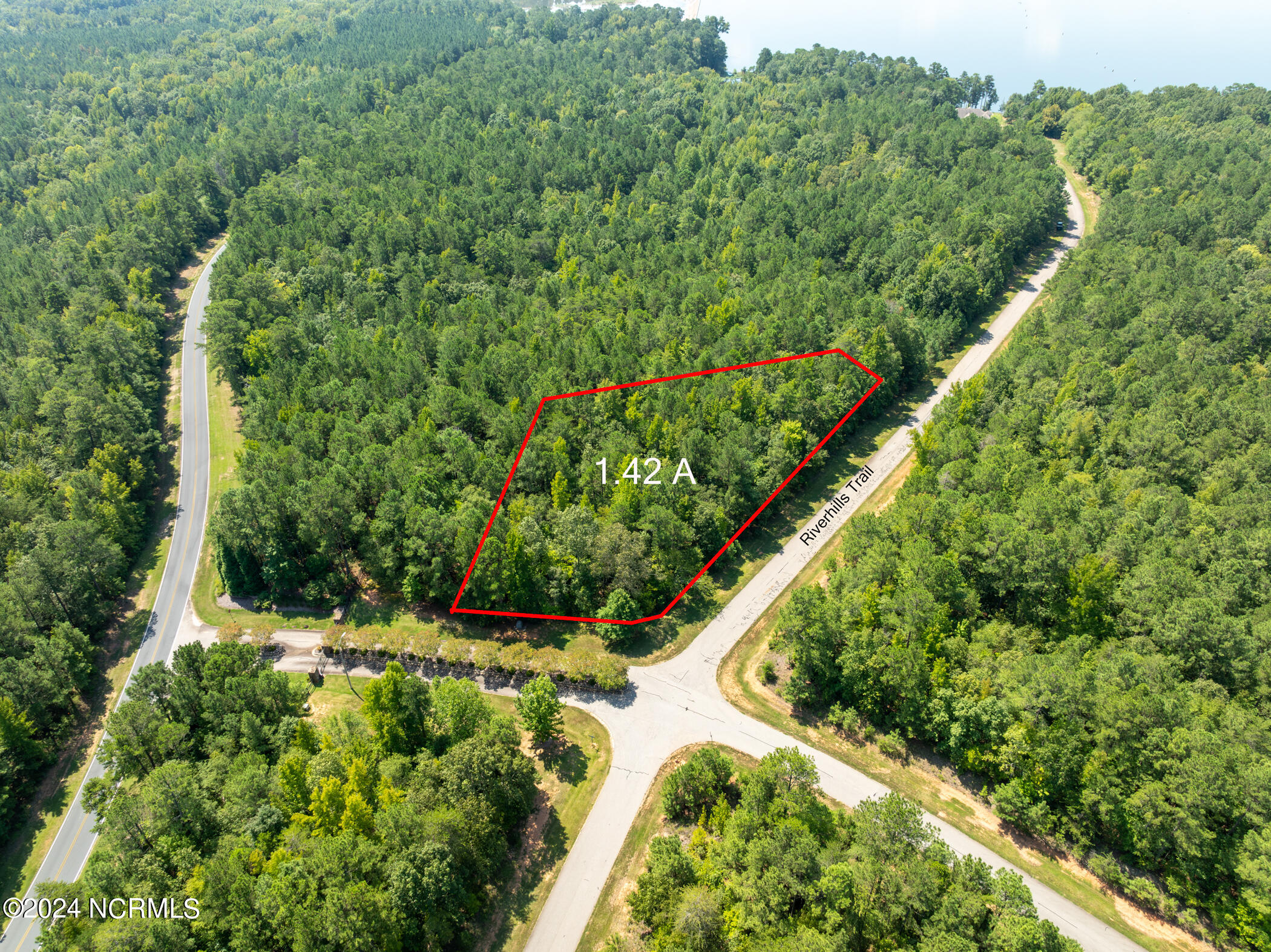 280 Riverhills Trail Property Photo 24