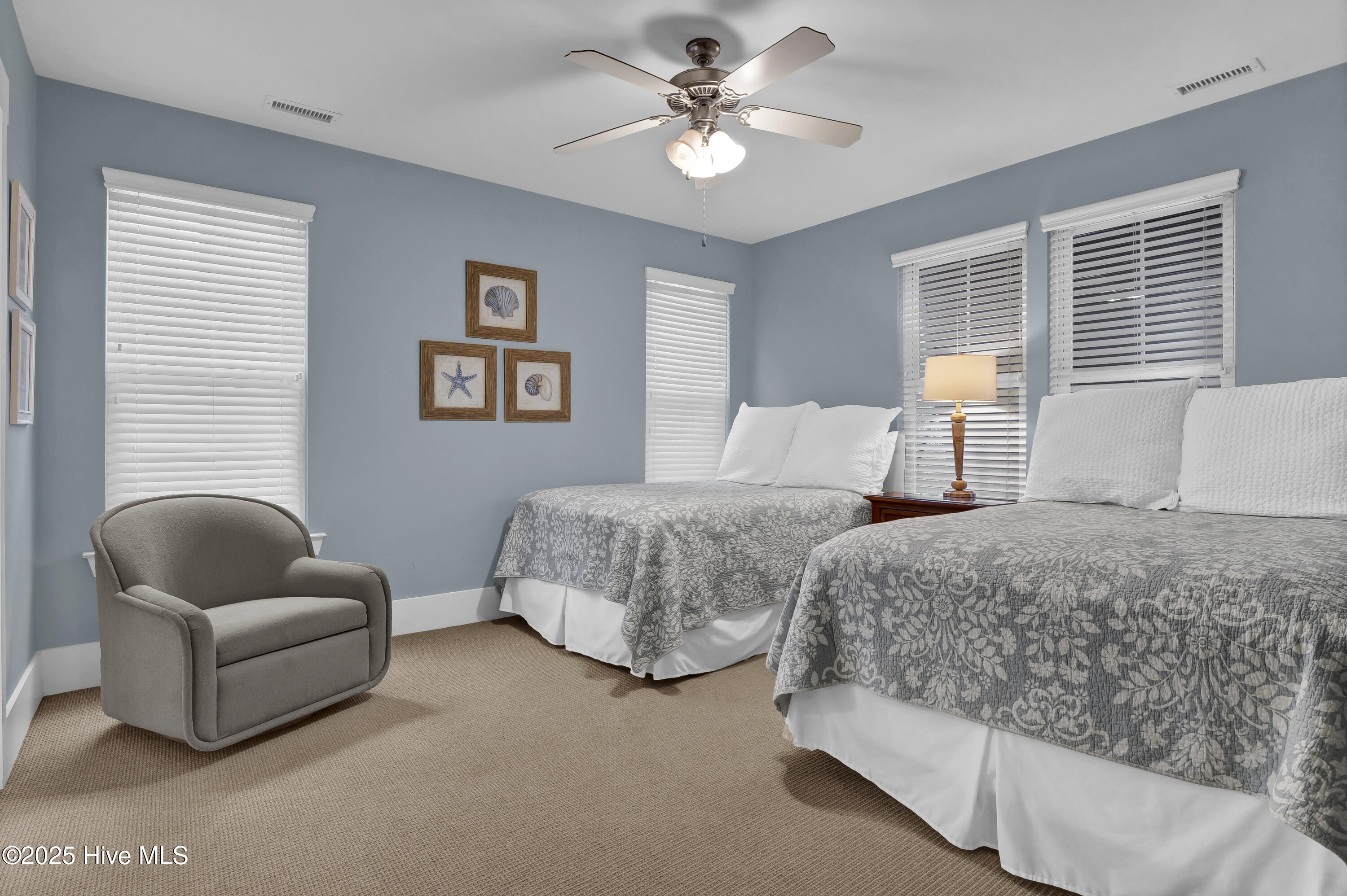213 S Lumina Avenue Property Photo 33