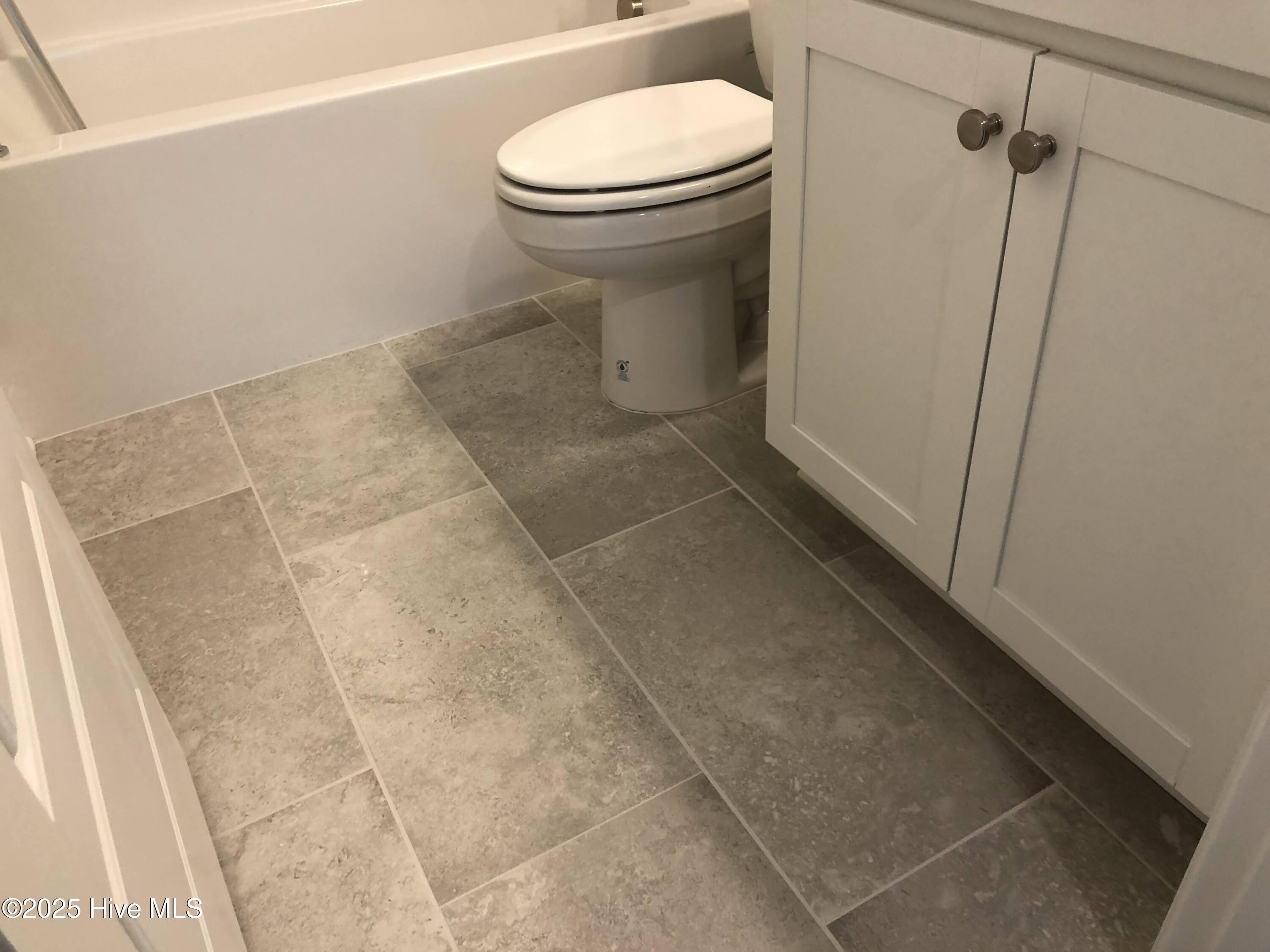 2483 Lake Ridge Drive Property Photo 22