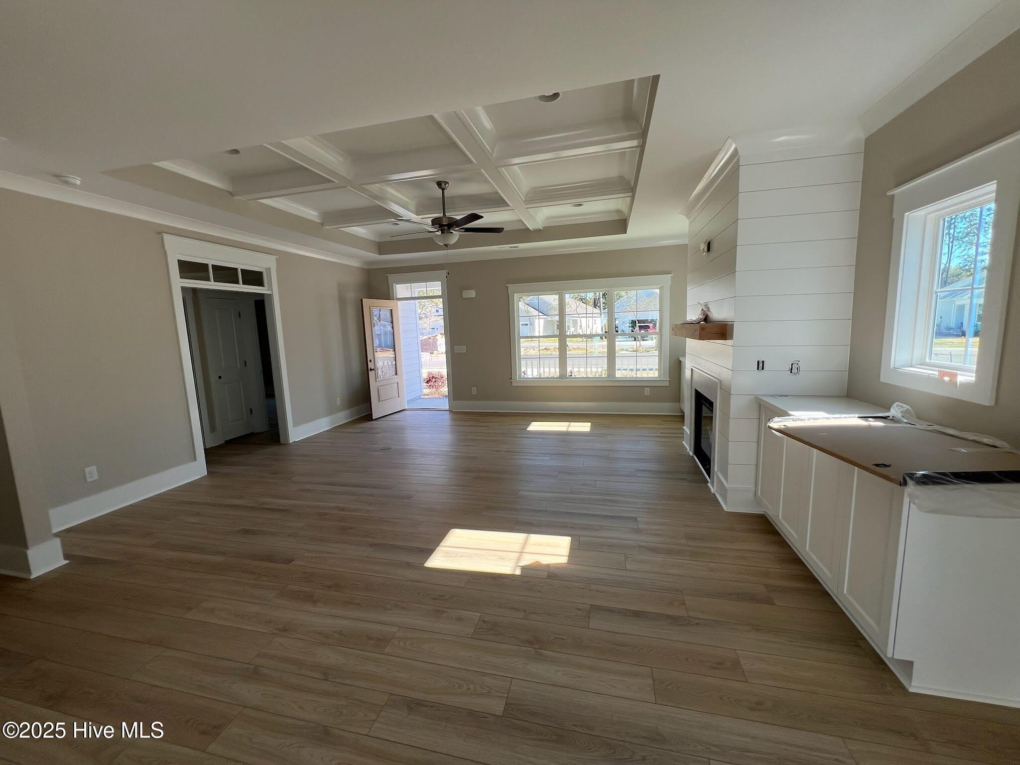 2482 Lake Ridge Drive Property Photo 4