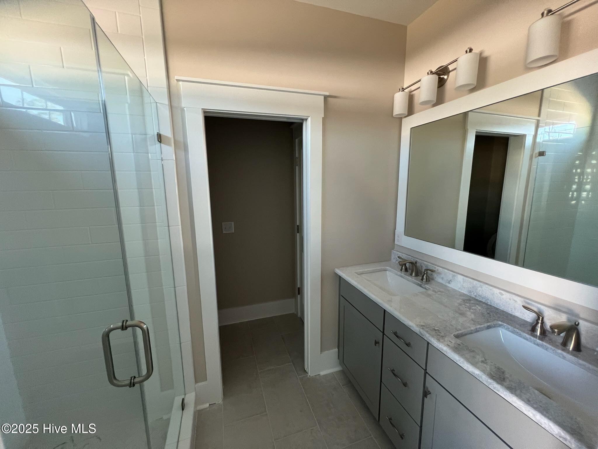 2482 Lake Ridge Drive Property Photo 11