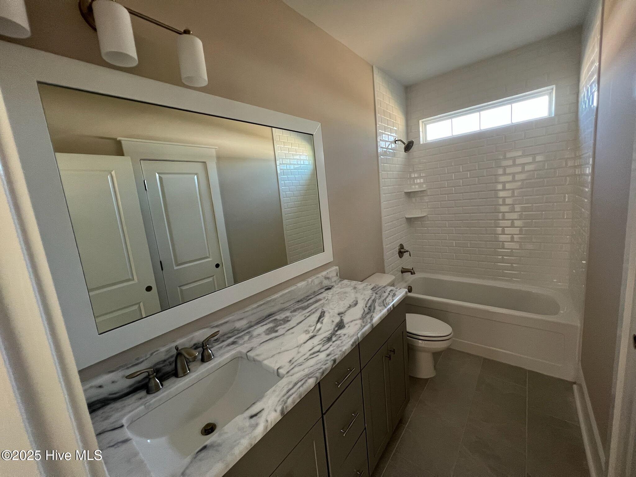 2482 Lake Ridge Drive Property Photo 14