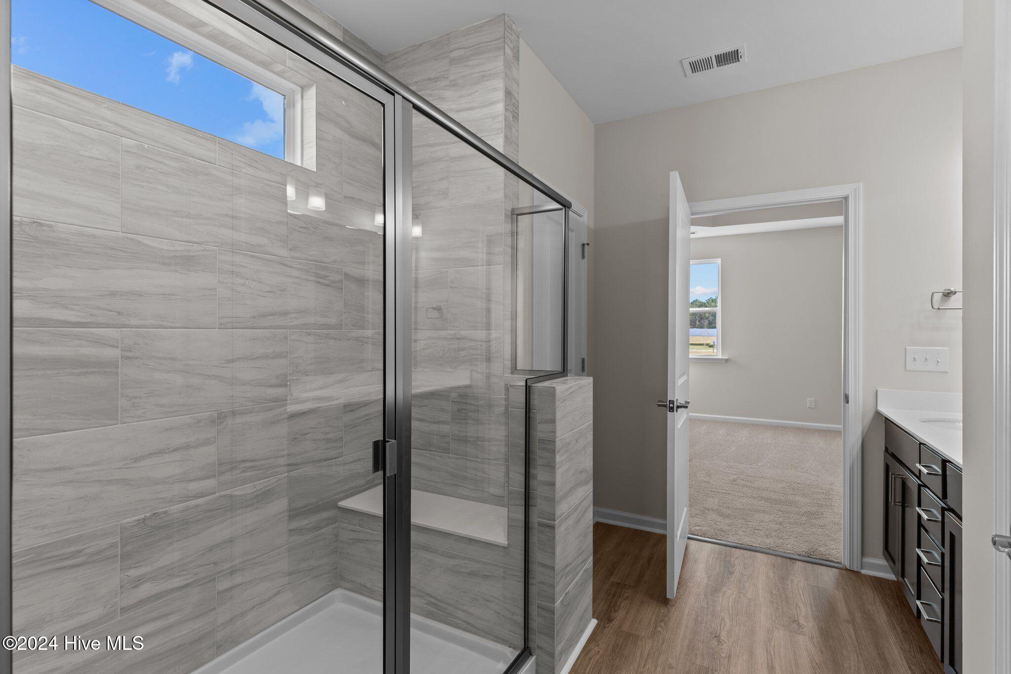 607 Ashvale Lane Property Photo 11